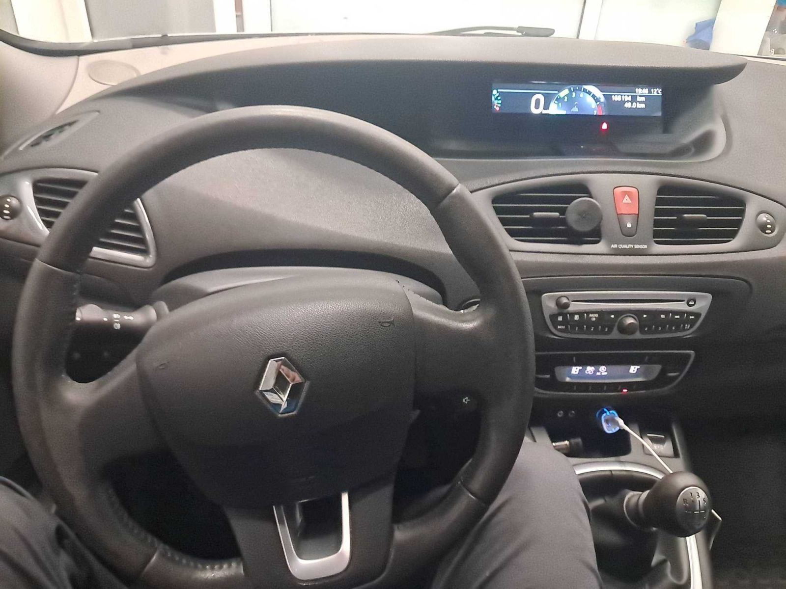 Renault Grand Scénic, 1.6 16V, 7 míst, po STK, Tažné - fotka 3