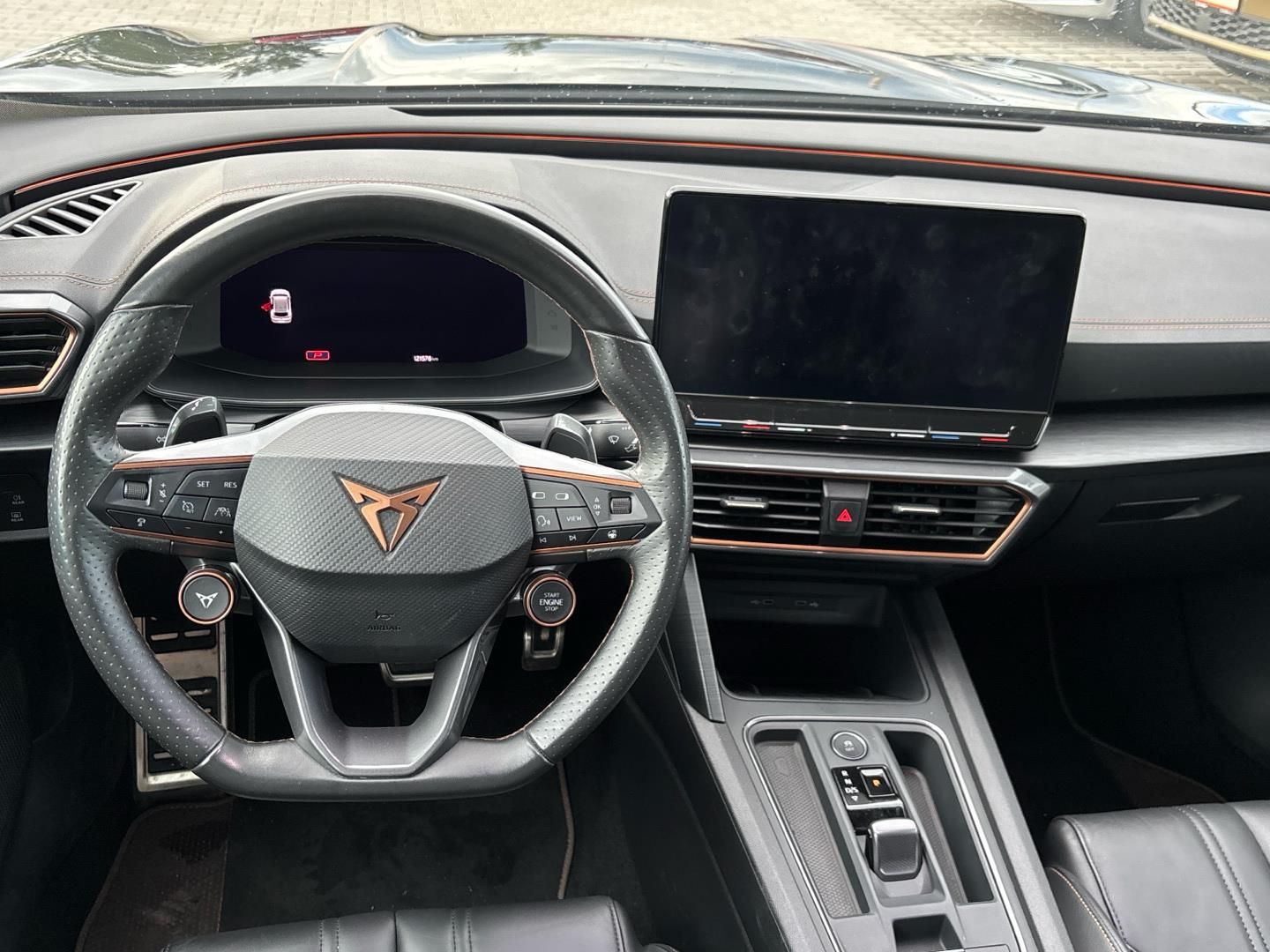 Cupra Formentor, 2.5 TFSi / 287 kW VZ5 - fotka 5