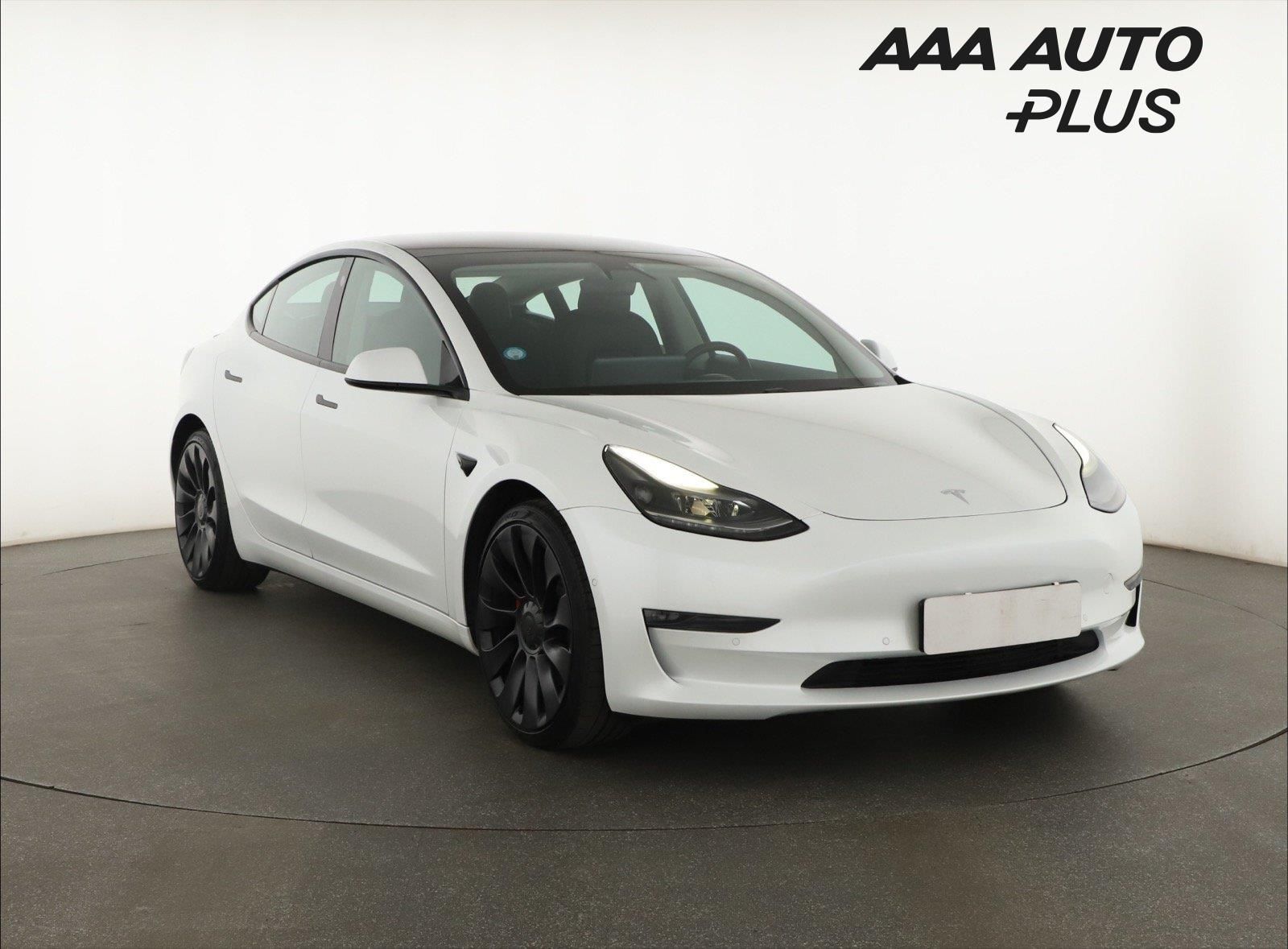 Tesla Model 3, Performance 82kWh, SoH 98%