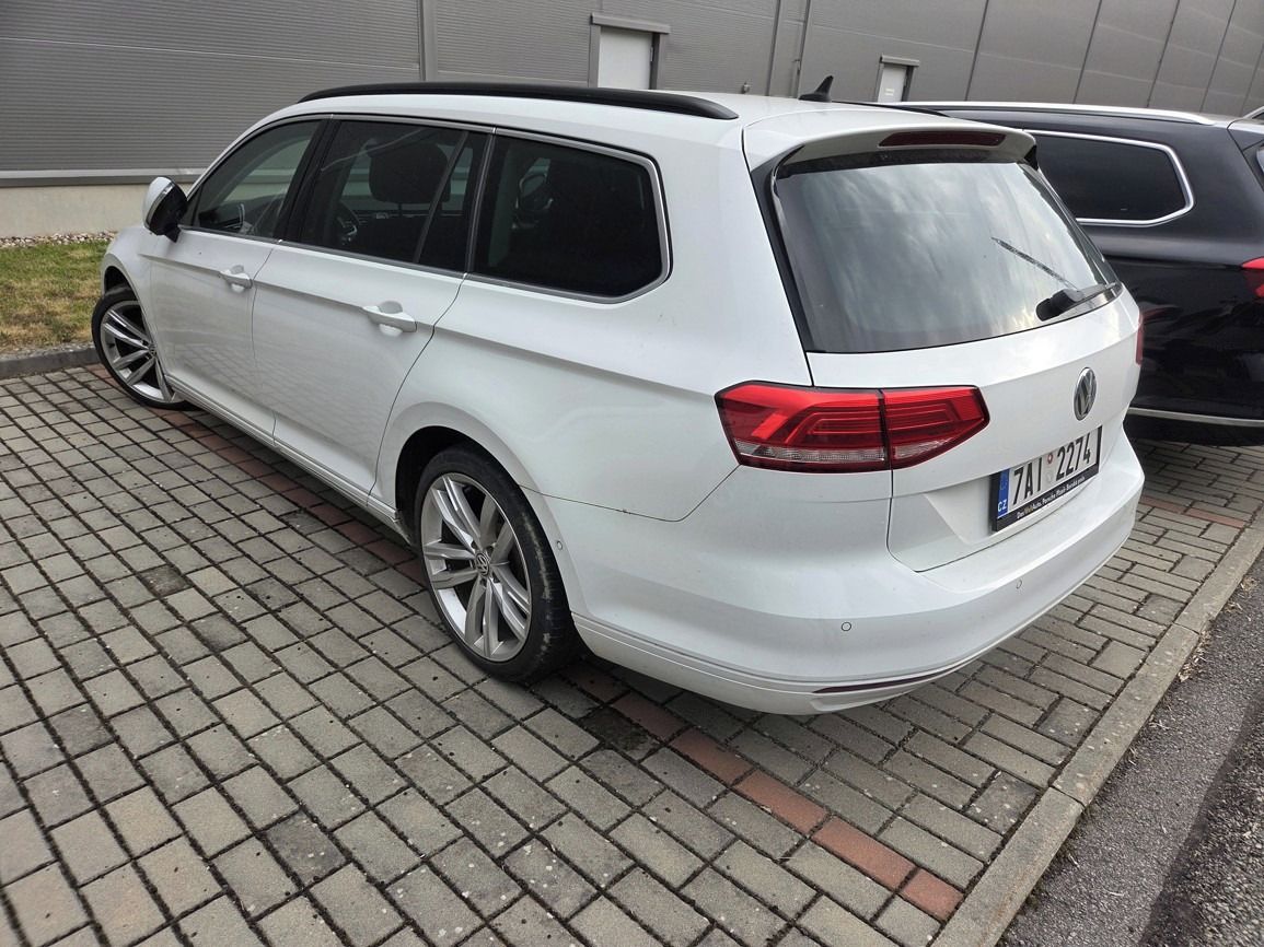 Volkswagen Passat - fotka 6