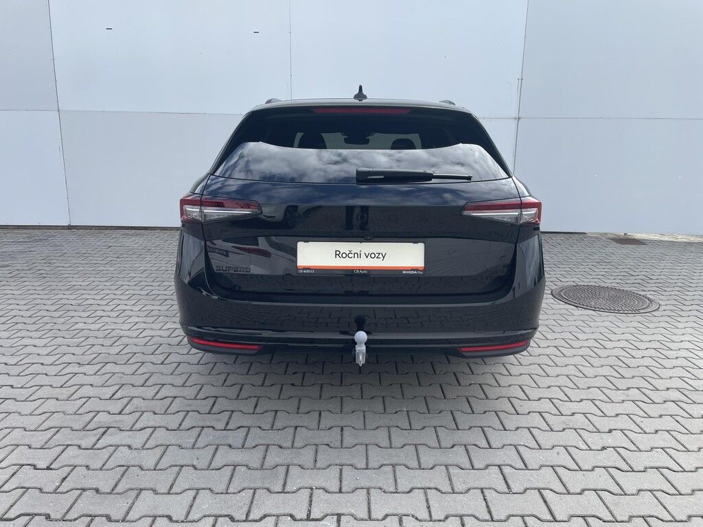Škoda Superb, DSG 4M 2,0TDi 142kW SportLine - fotka 5