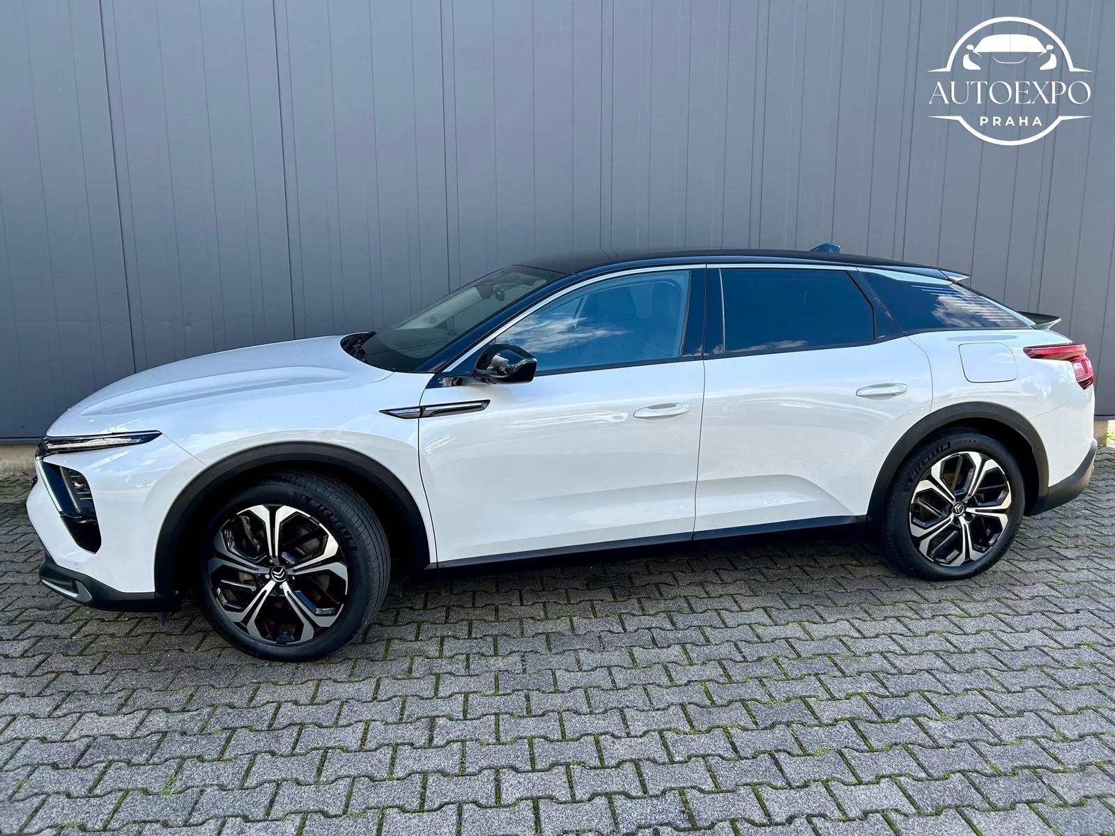 Citroën C5 X, Shine Pack Hybrid 224 HEAD-UP - fotka 4