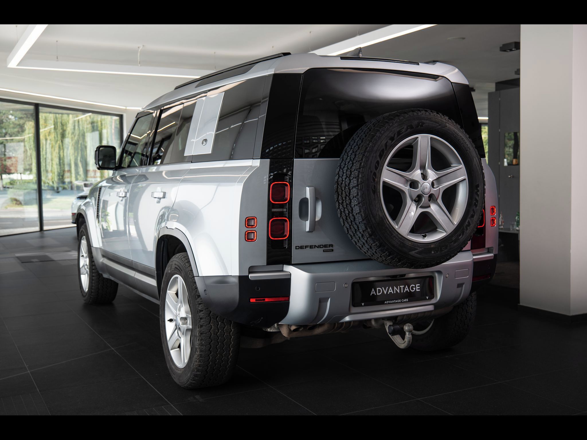 Land Rover Defender, D300/Meridian/360 - fotka 4