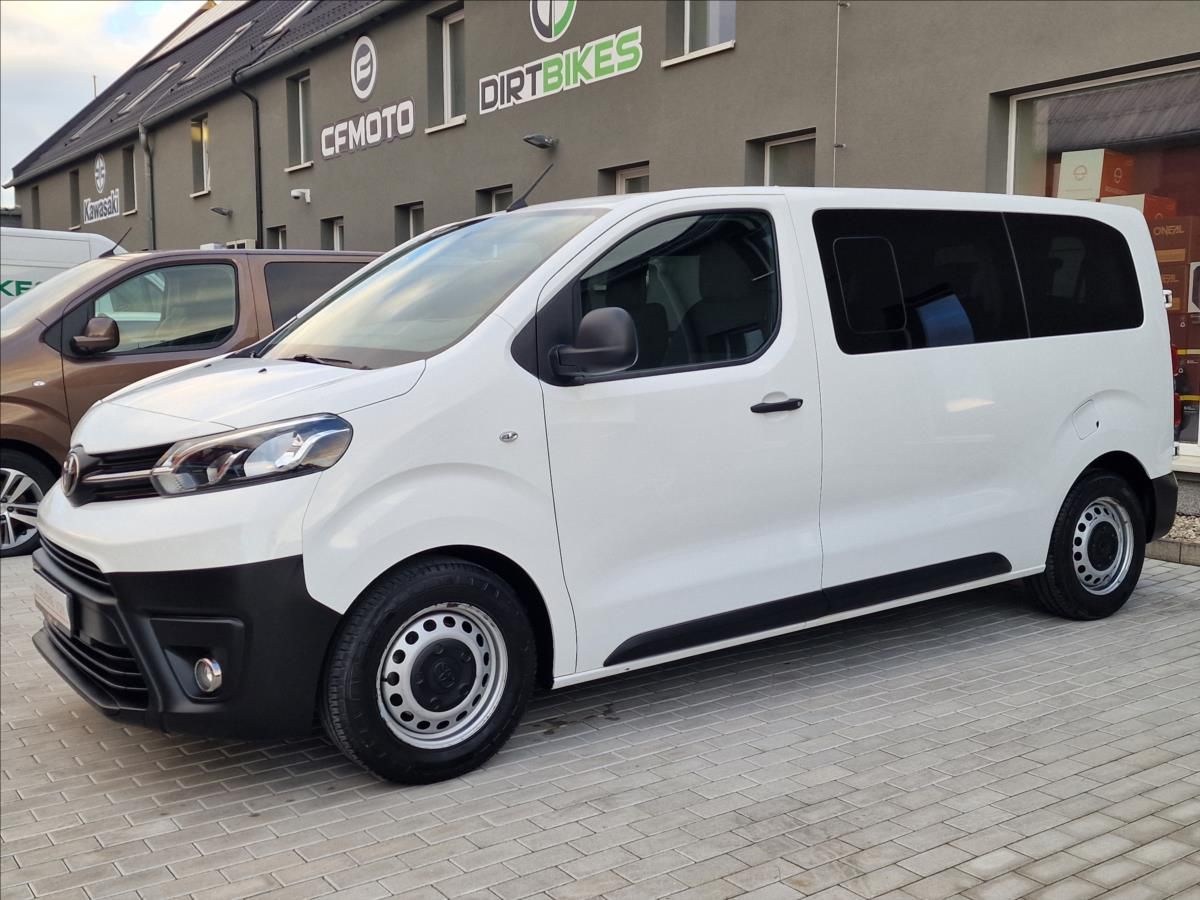 Toyota Proace Verso, 1.5 D-4D 8-míst,ČR,1.Majitel - fotka 6