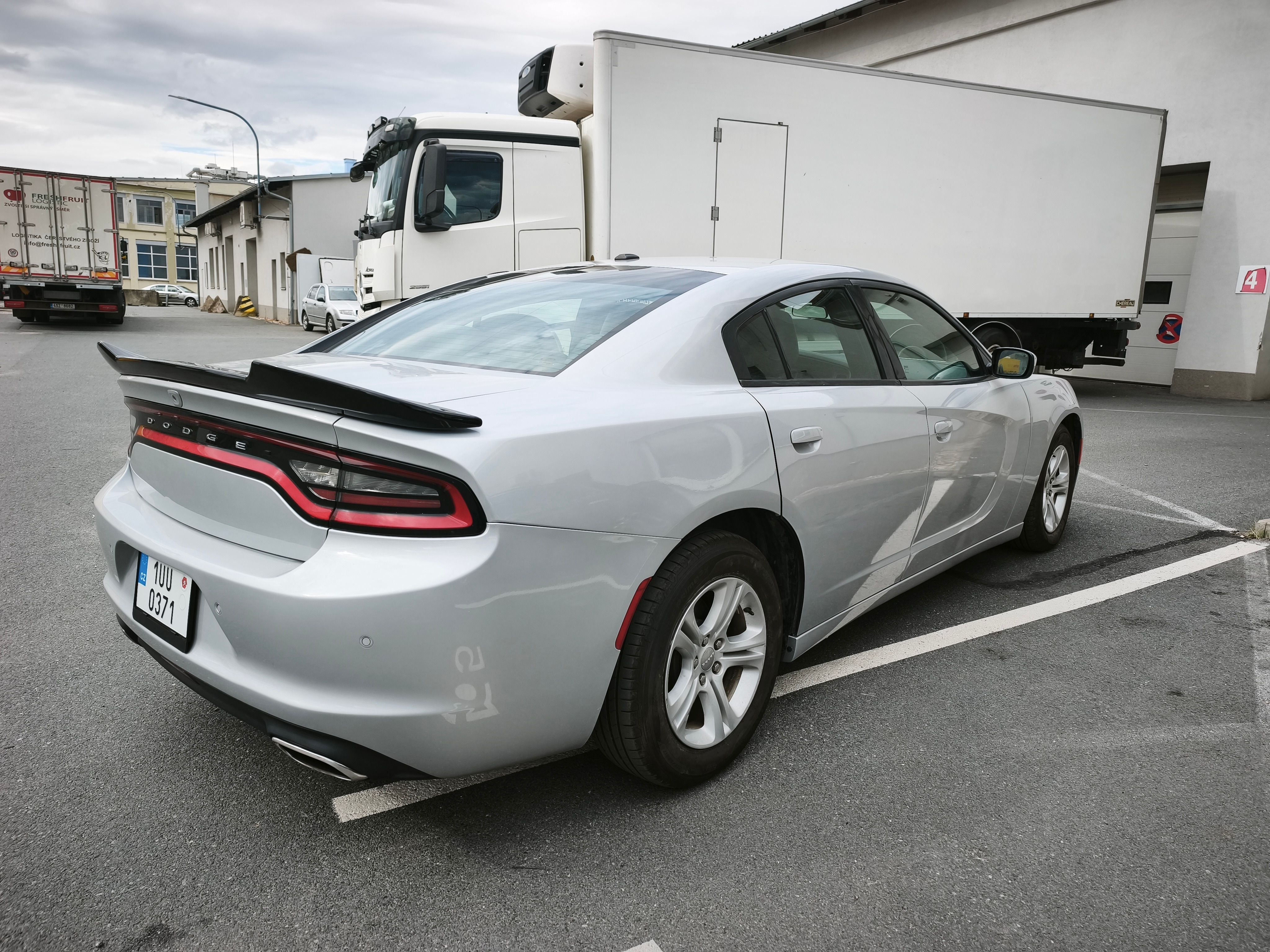 Dodge Charger, DODGE CHARGER 3.6 V6 RWD - fotka 4