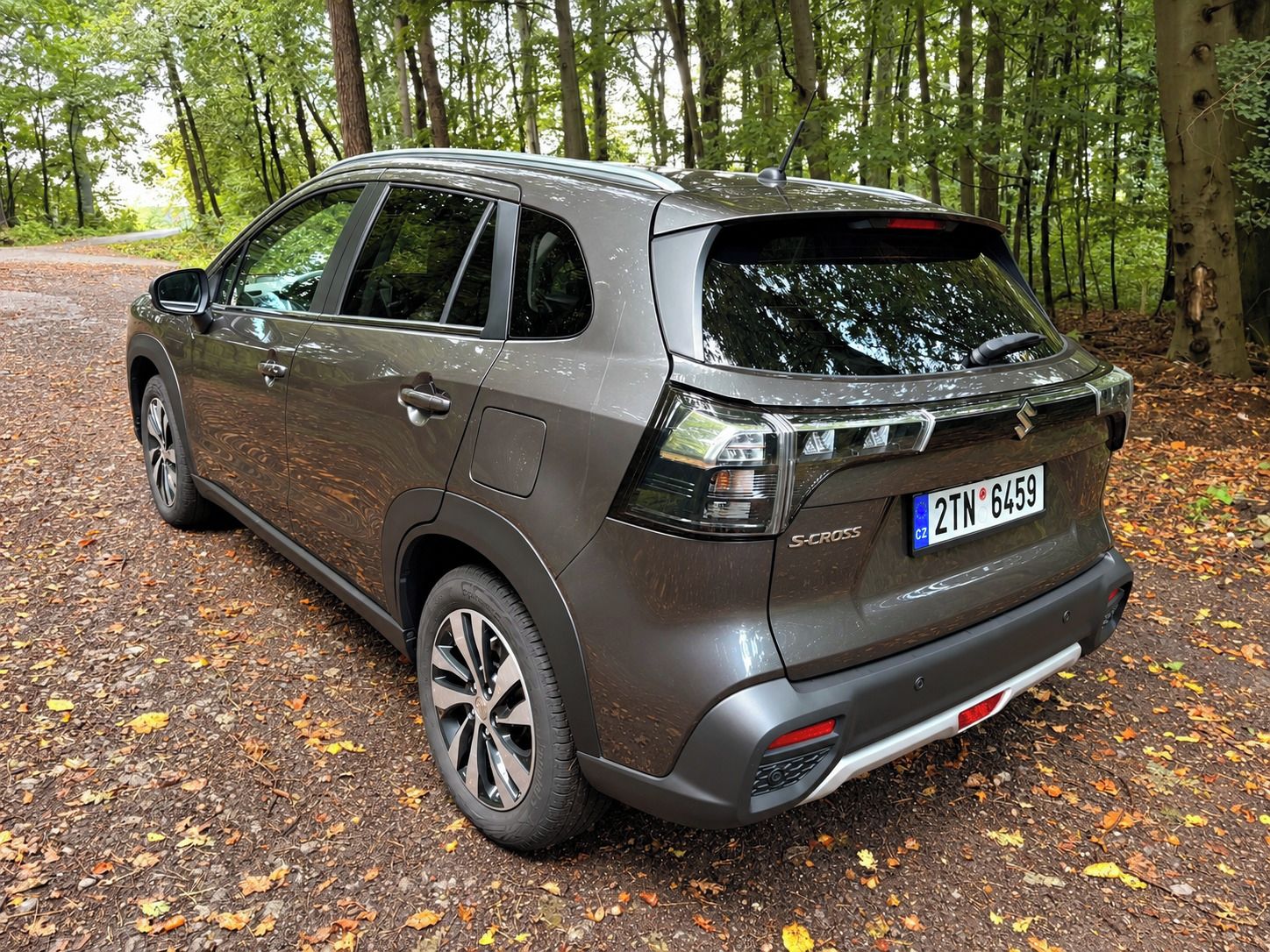 Suzuki SX4, 1.4 AllGrip Hybrid - fotka 6