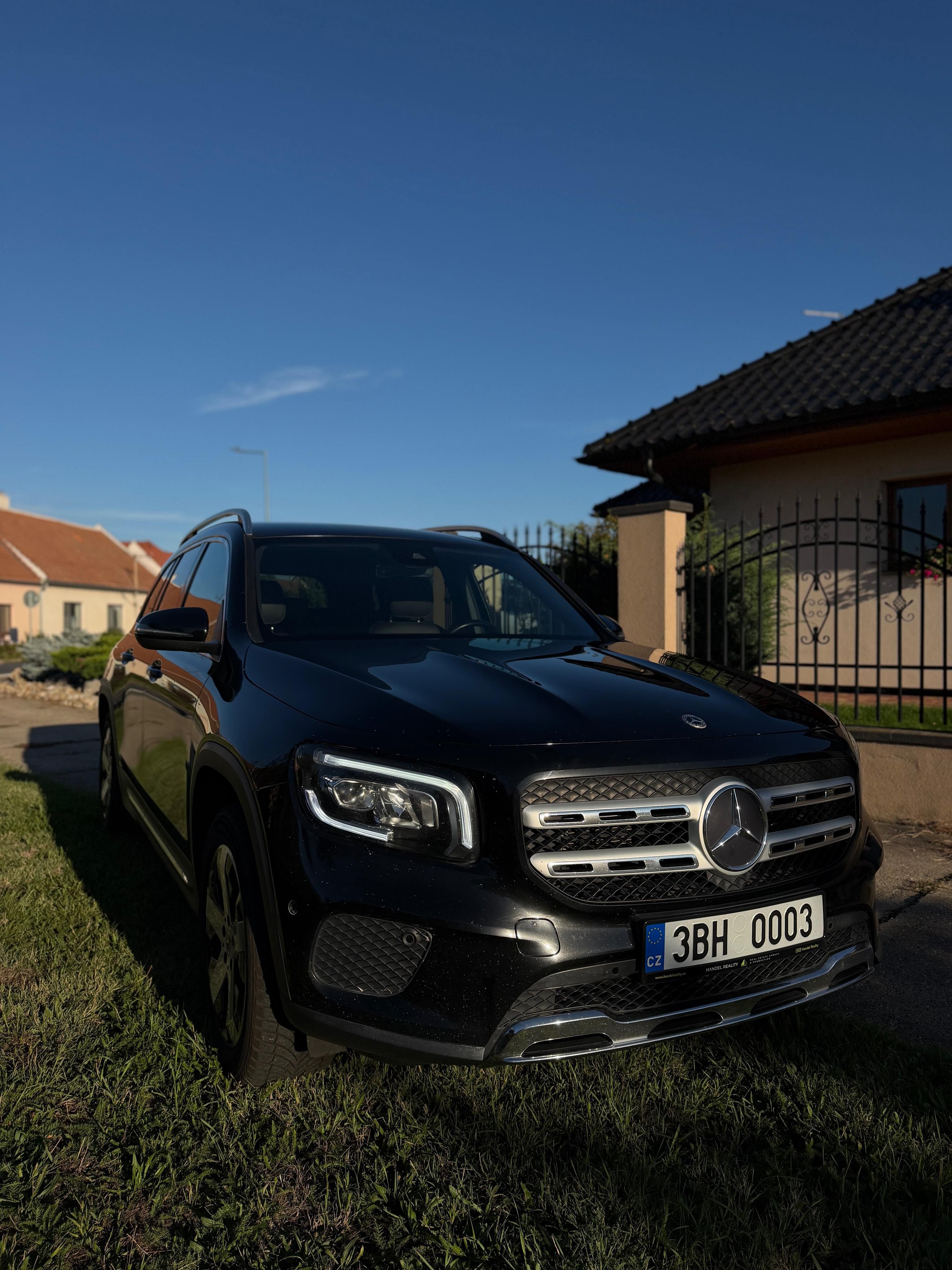 Mercedes-Benz GLB, Mercedes-Benz GLB 200d