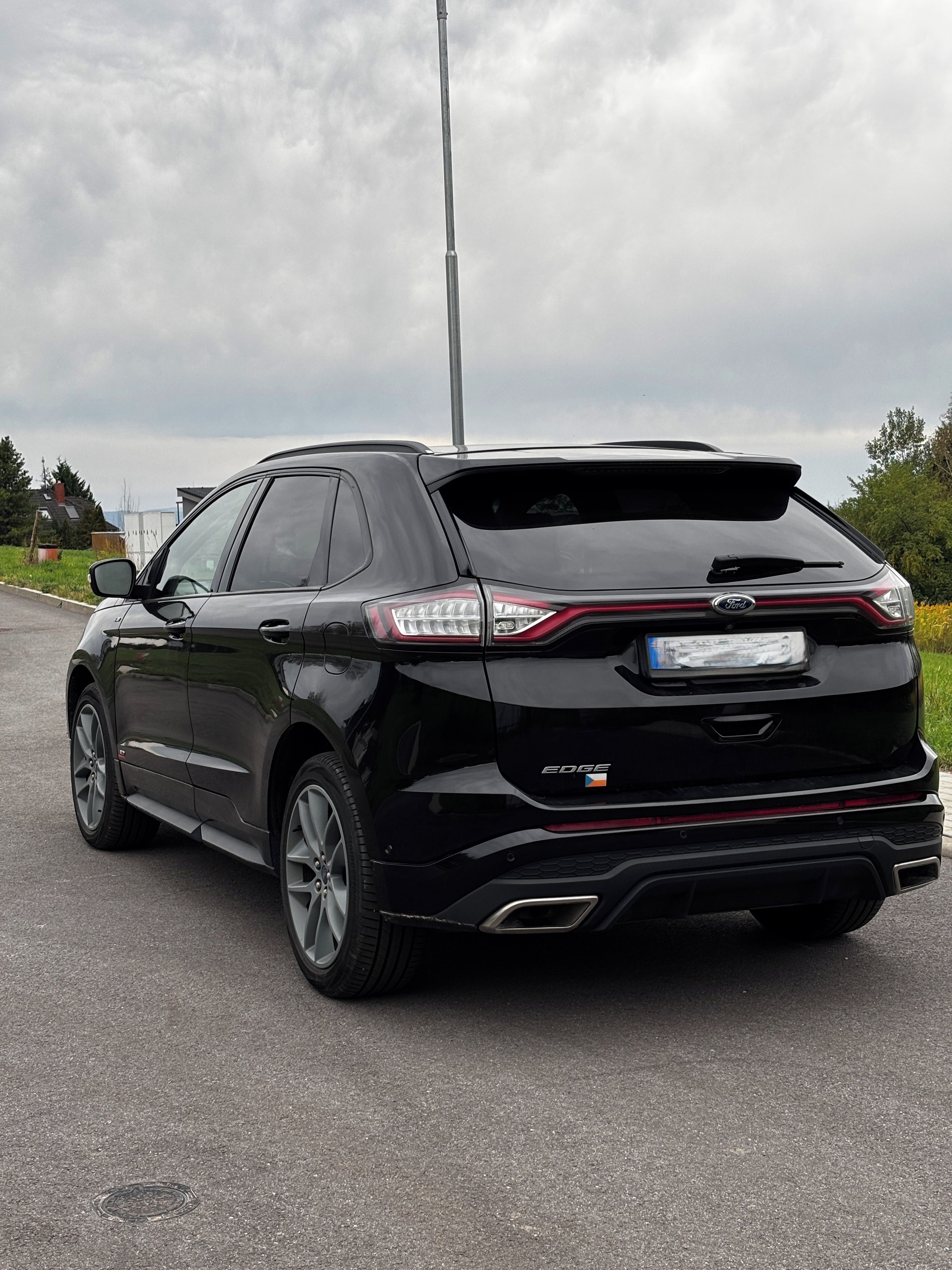 Ford Edge, Ford Edge 2,0TDCi,ST line, 4x4 - fotka 6