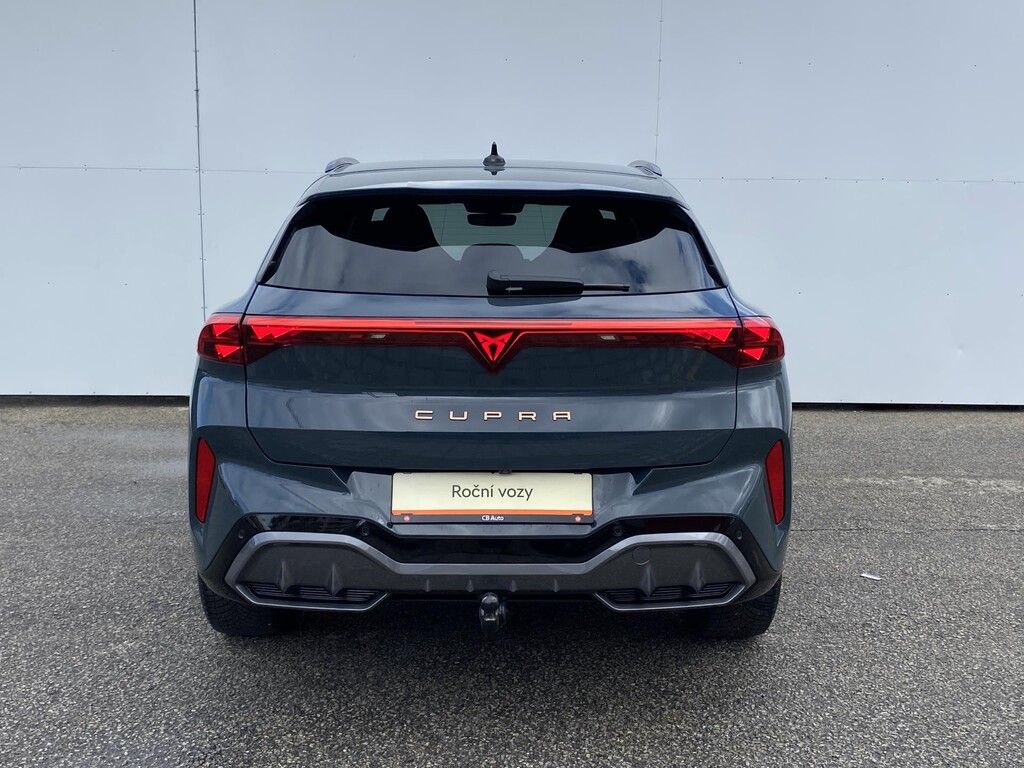 Cupra Terramar, 1,5 E-TSI 110 kW DSG - fotka 6