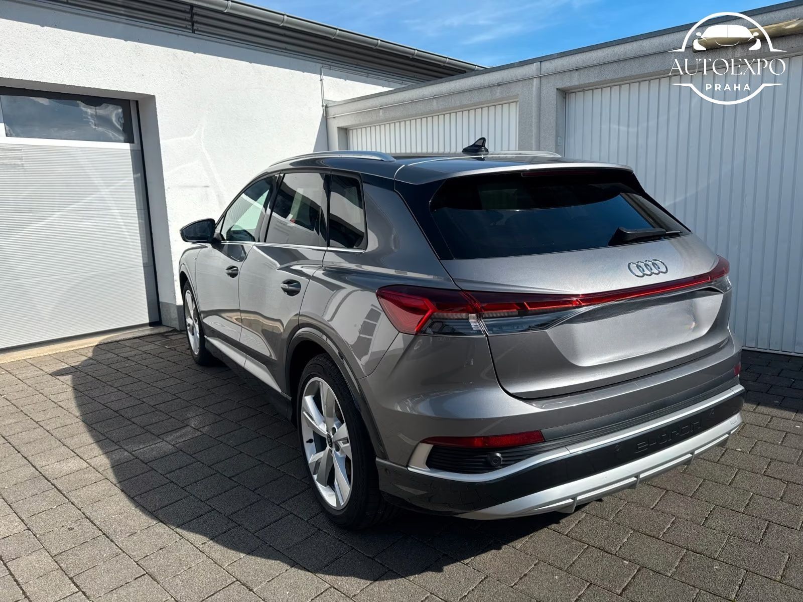 Audi Q4, e-tron 40 S line*PANO*MATRIX - fotka 5
