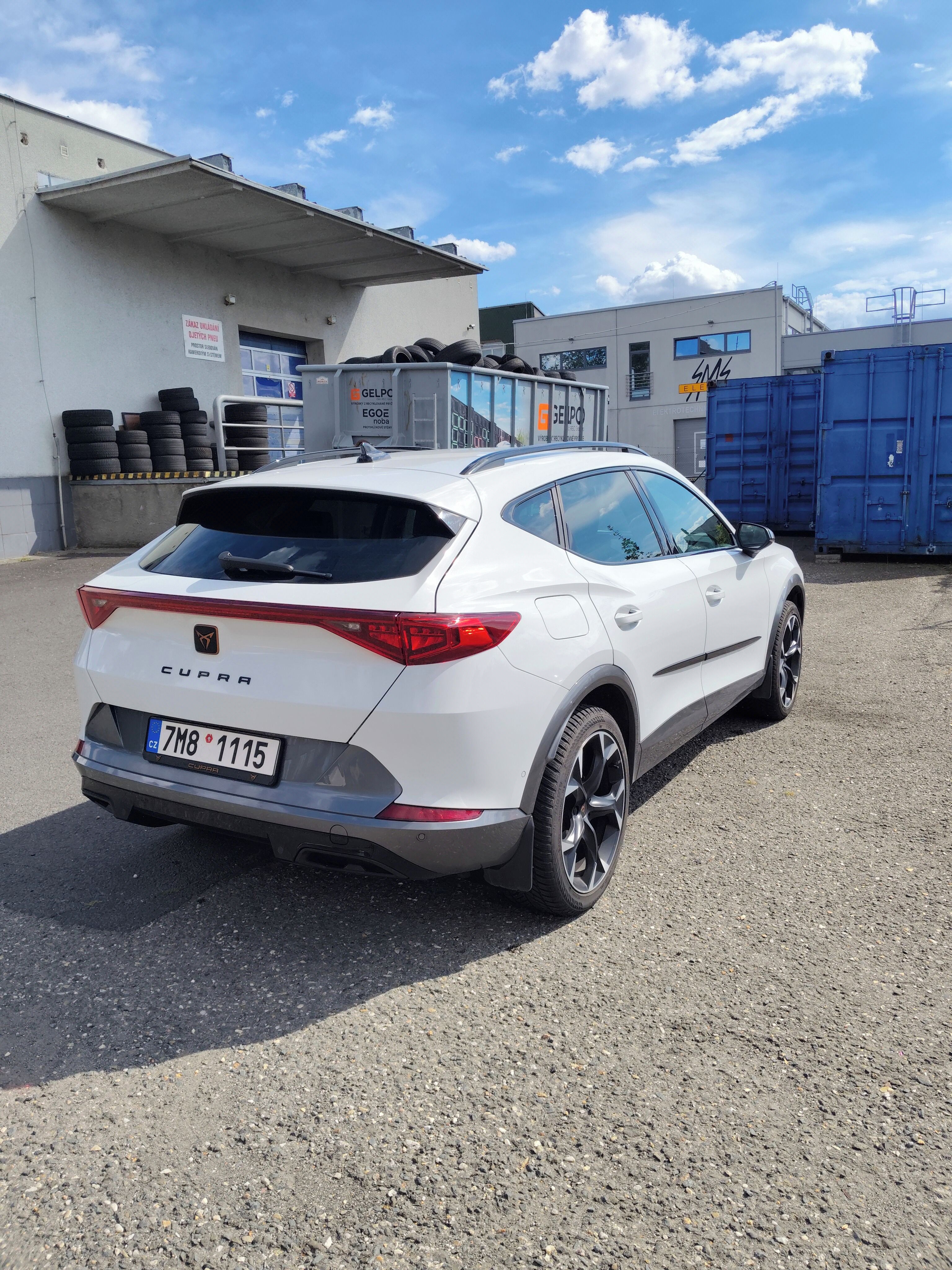 Cupra Formentor, 140 kW,4x4, servisovaný - fotka 6