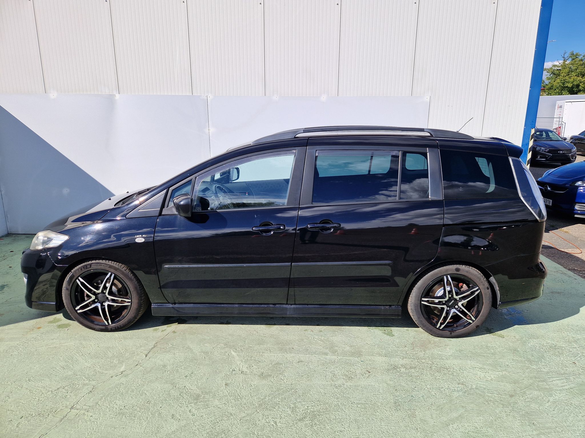 Mazda 5, 2.0 - fotka 6