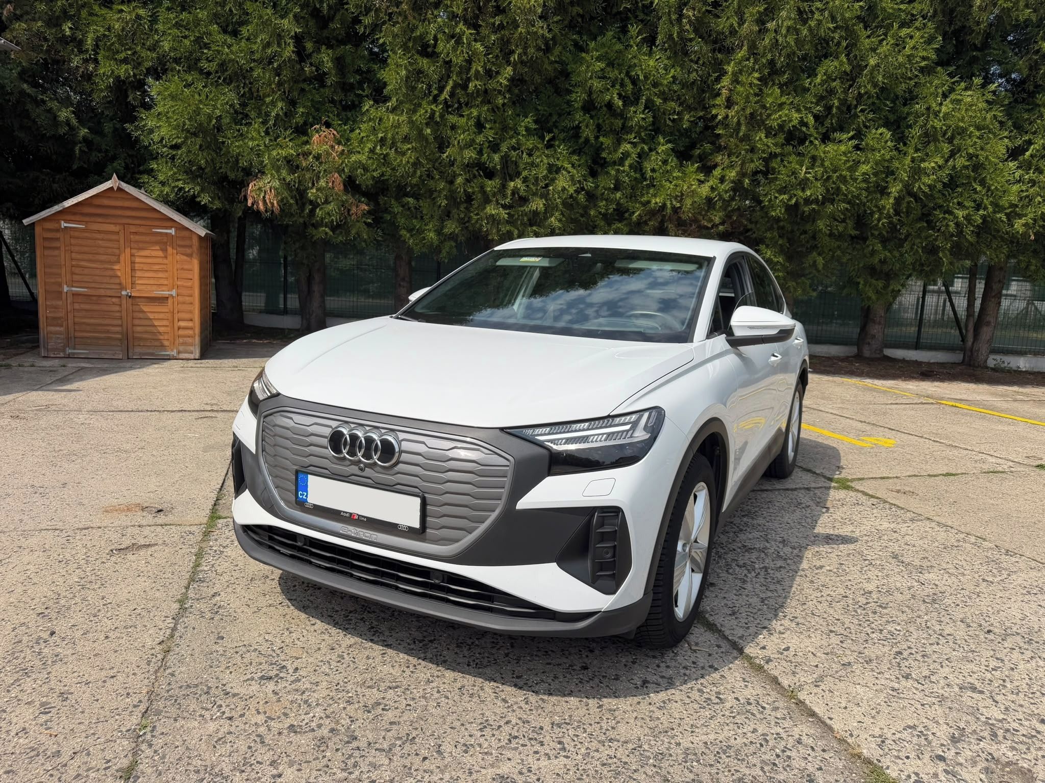 Audi Q4 e-tron, Tepelko, Soh 94,5%, nebourané