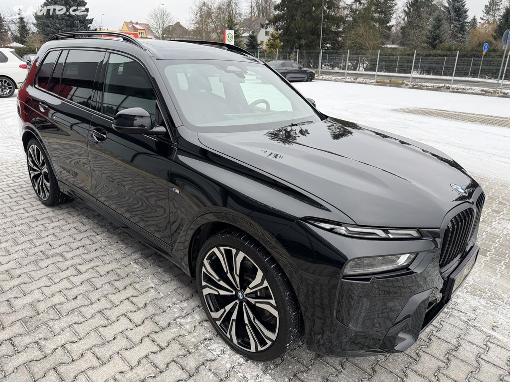 BMW X7 2024 من جمهورية التشيك