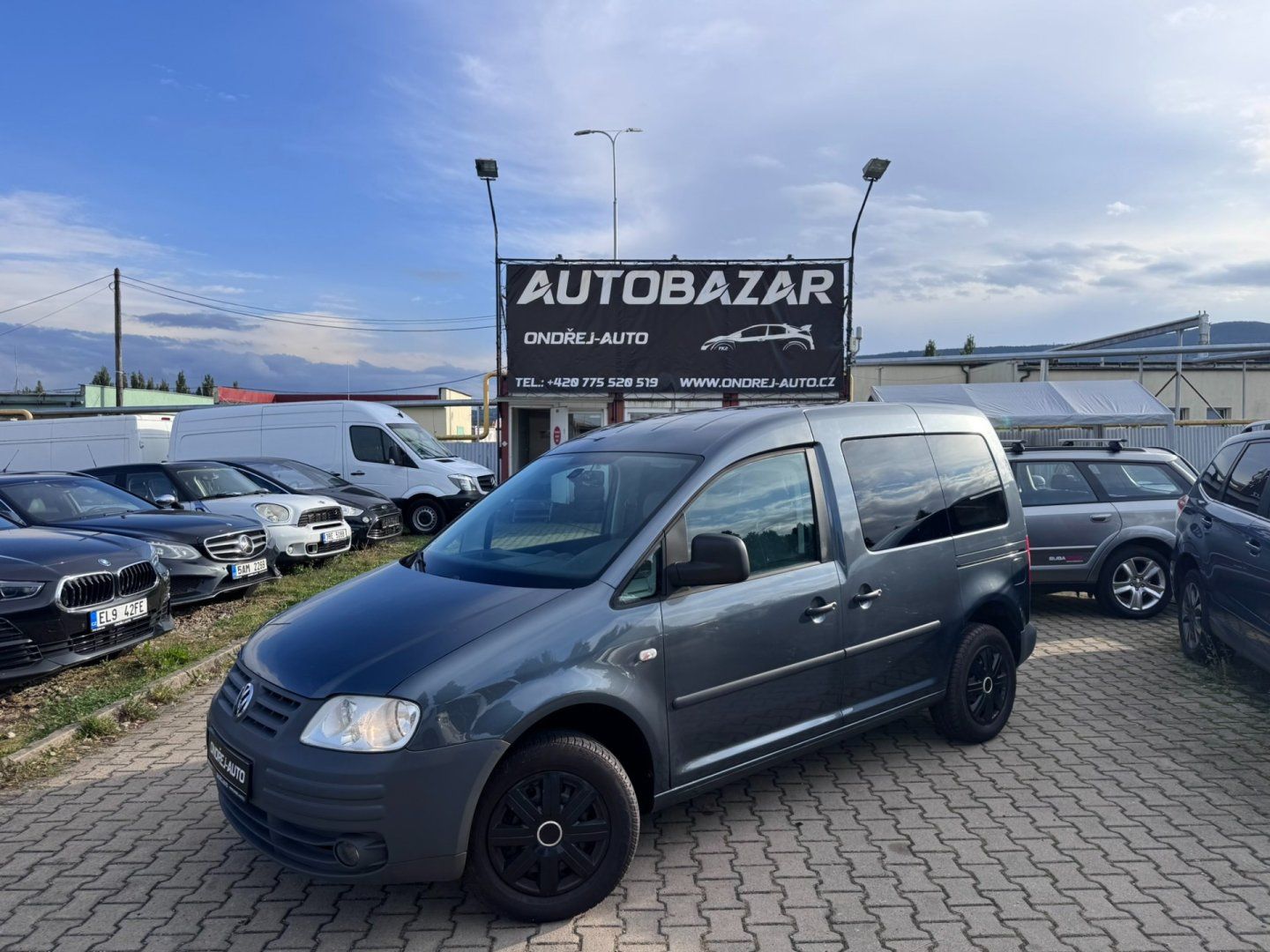 Volkswagen Caddy, 1,9 TDI 77 KW 2X ŠOUPAČKY STK