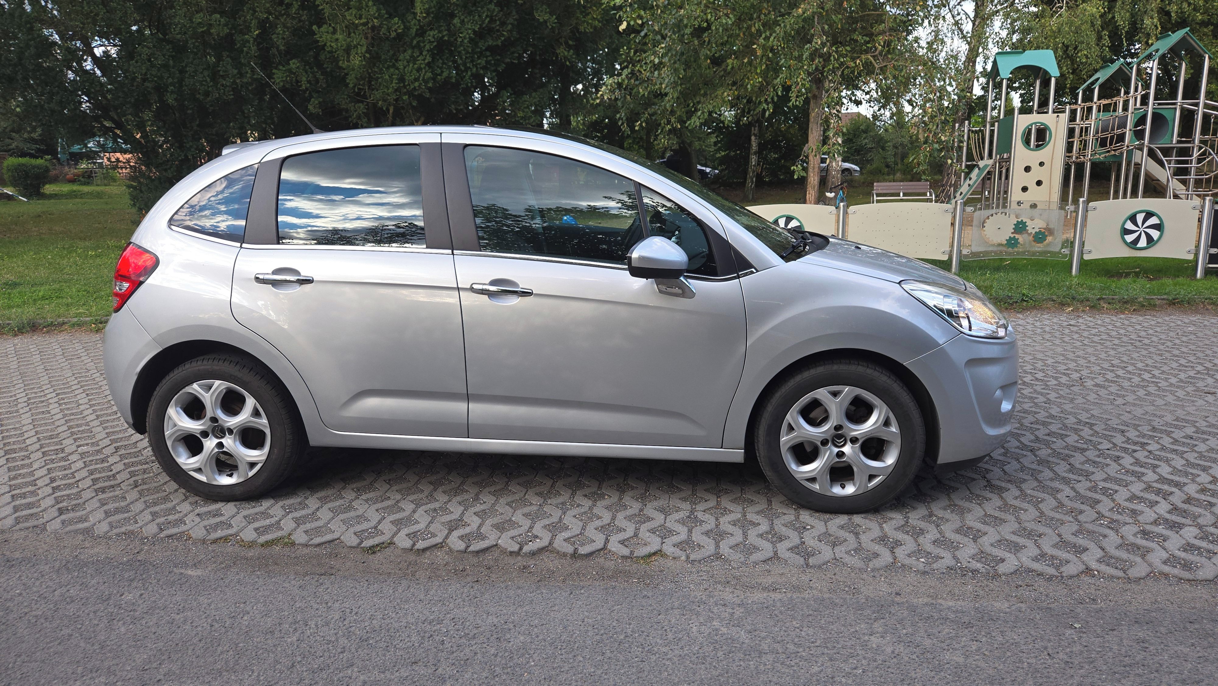 Citroën C3, Citroën C3 1.4 VTi 86.000km - fotka 4