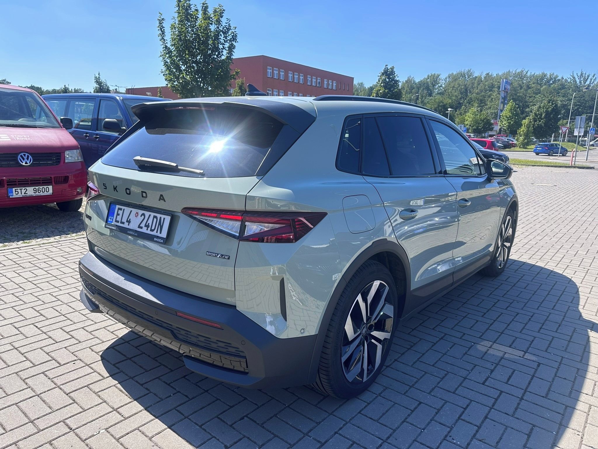 Škoda Elroq, Sportline 85, 210 kW - fotka 5