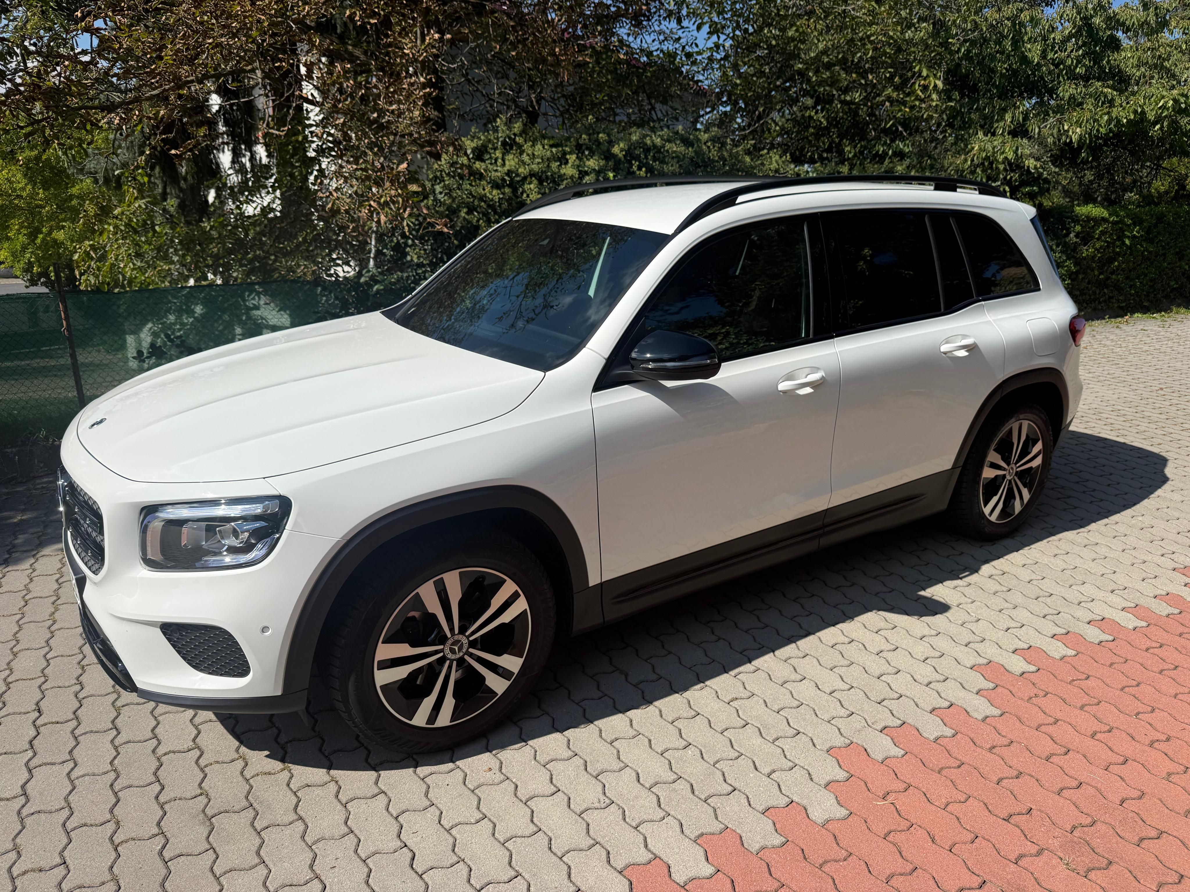 Mercedes-Benz GLB, 200 benzin,PROGRESSIVE,KRÁSNÝ - fotka 4