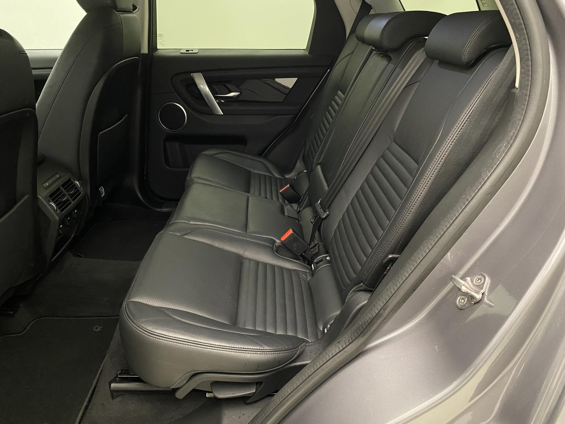 Land Rover Discovery Sport, D150 S AWD AUT CZ - fotka 5