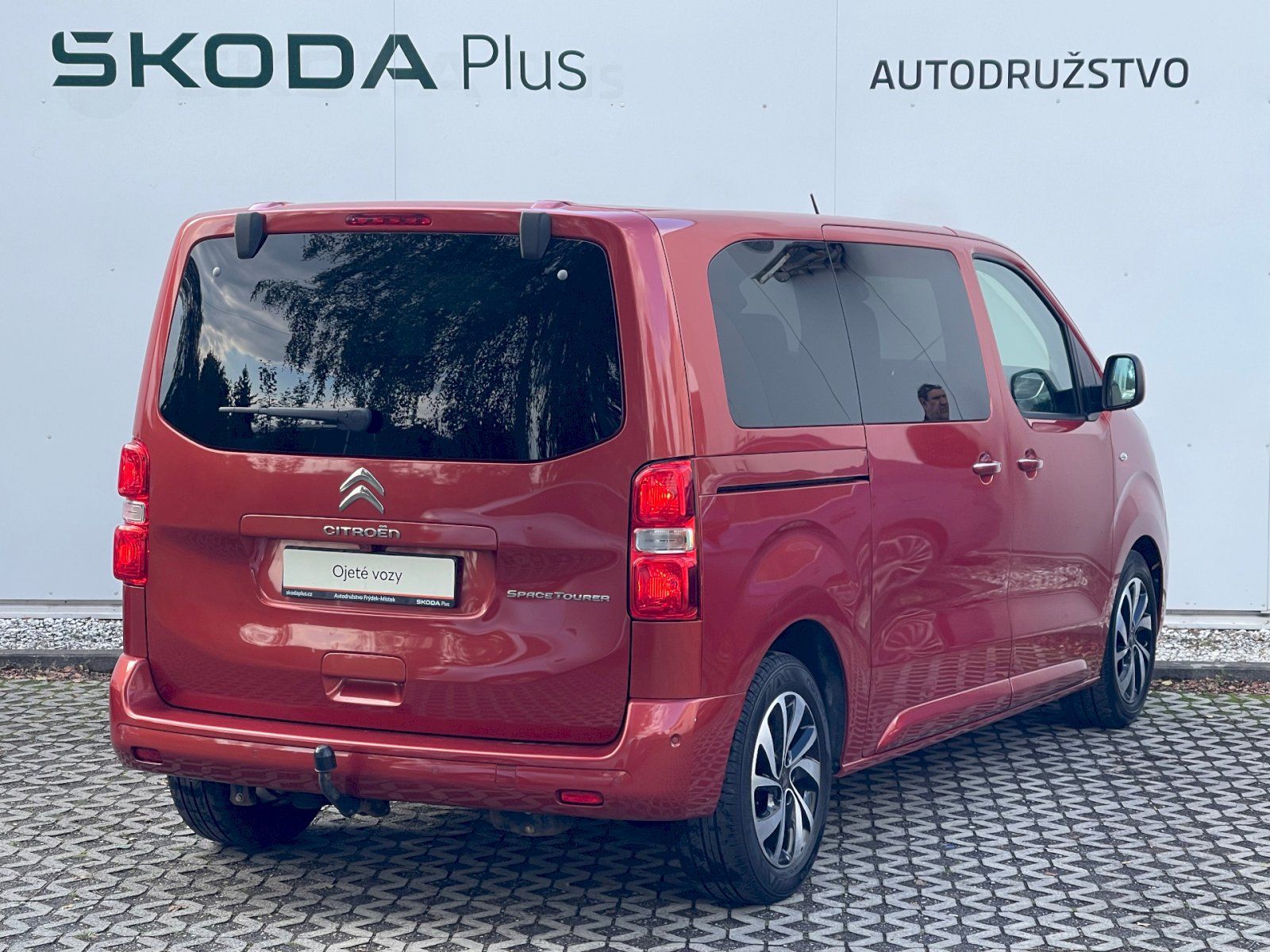 Citroën SpaceTourer, AUT 2.0 HDi / 130 kW Shine - fotka 2