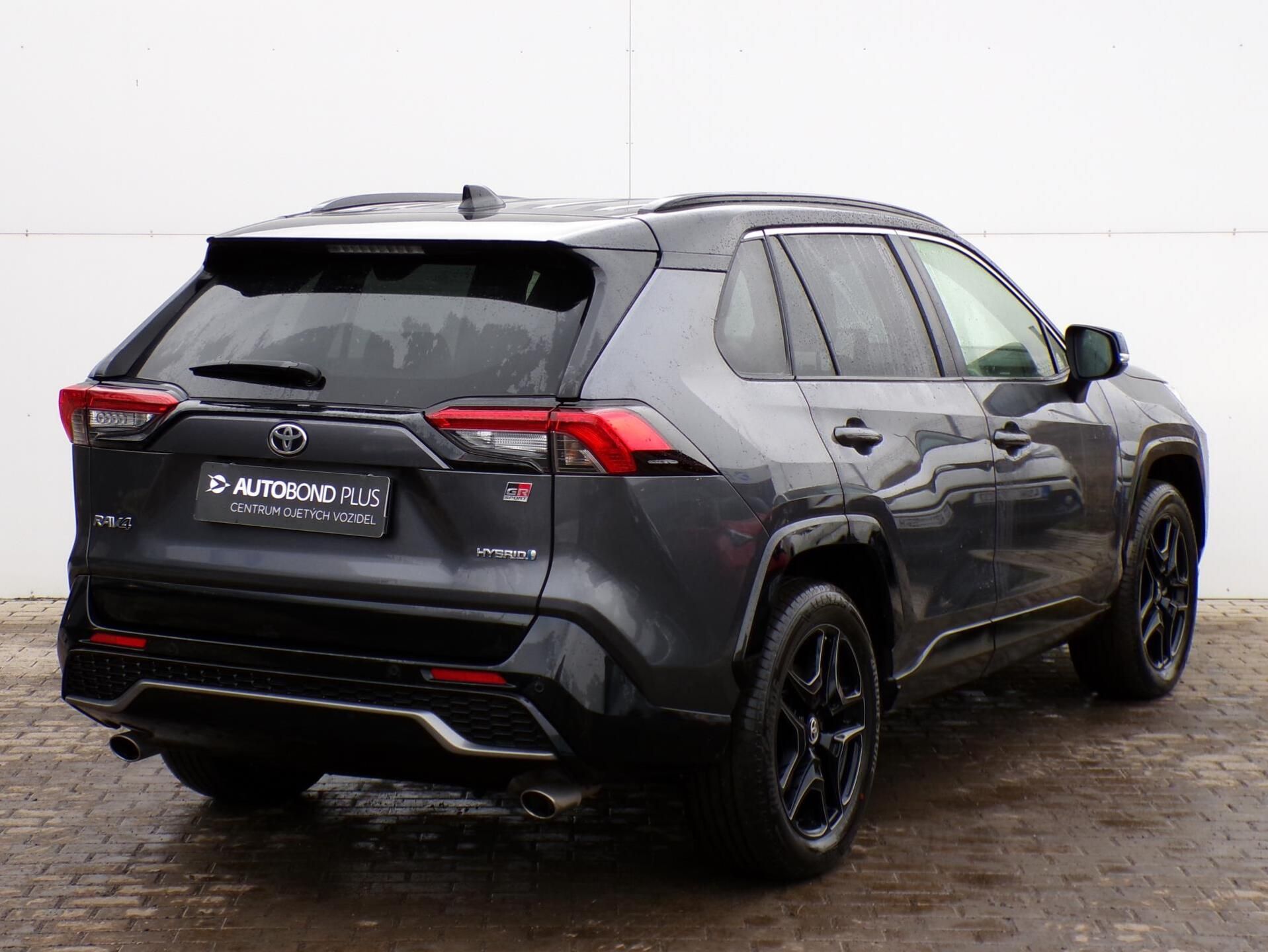 Toyota Rav4, 2.5 HSD e-CVT AWD GR-Sport - fotka 2