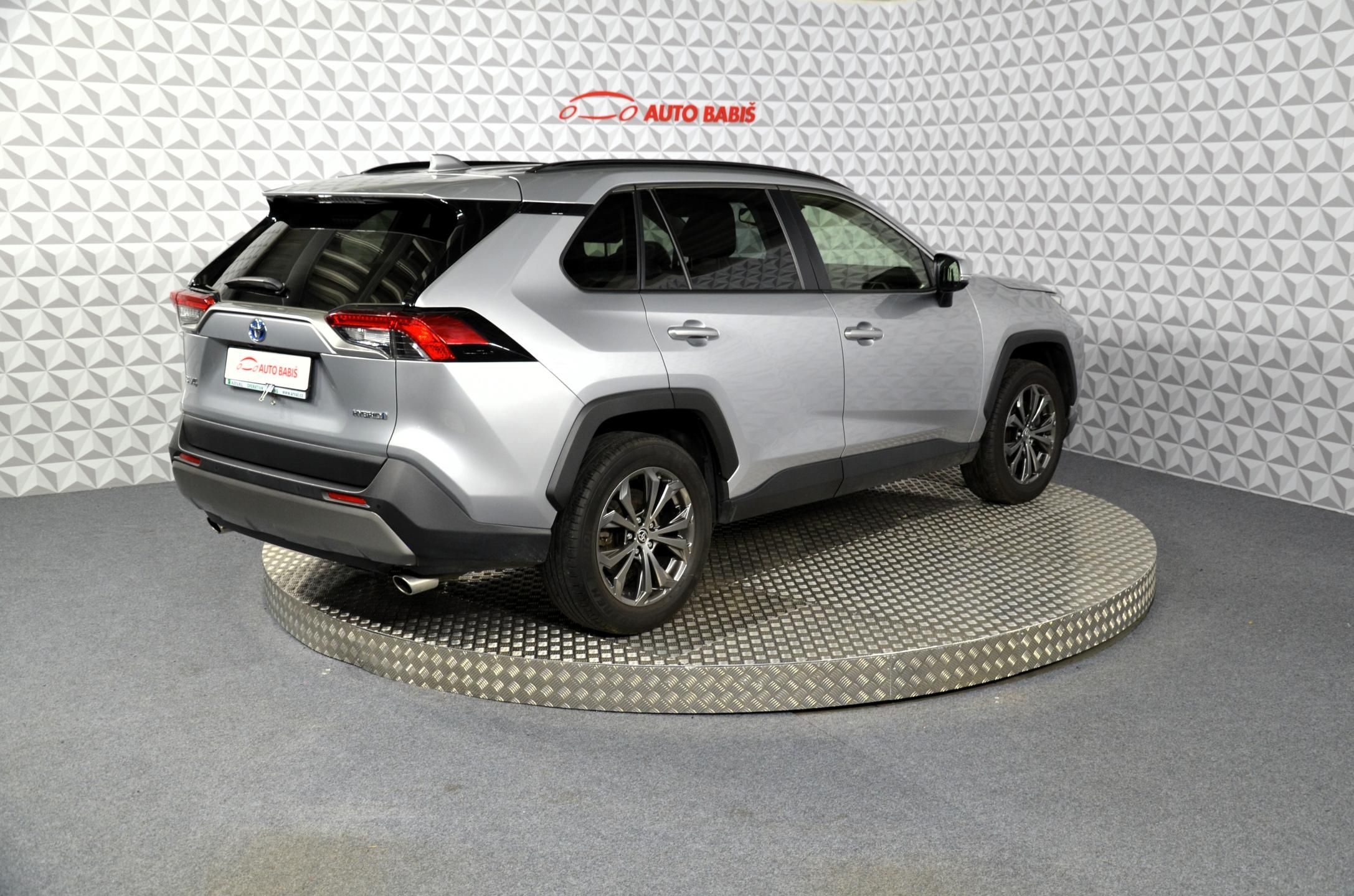 Toyota Rav4, 2.5 Hybrid Comfort 4WD AT - fotka 5
