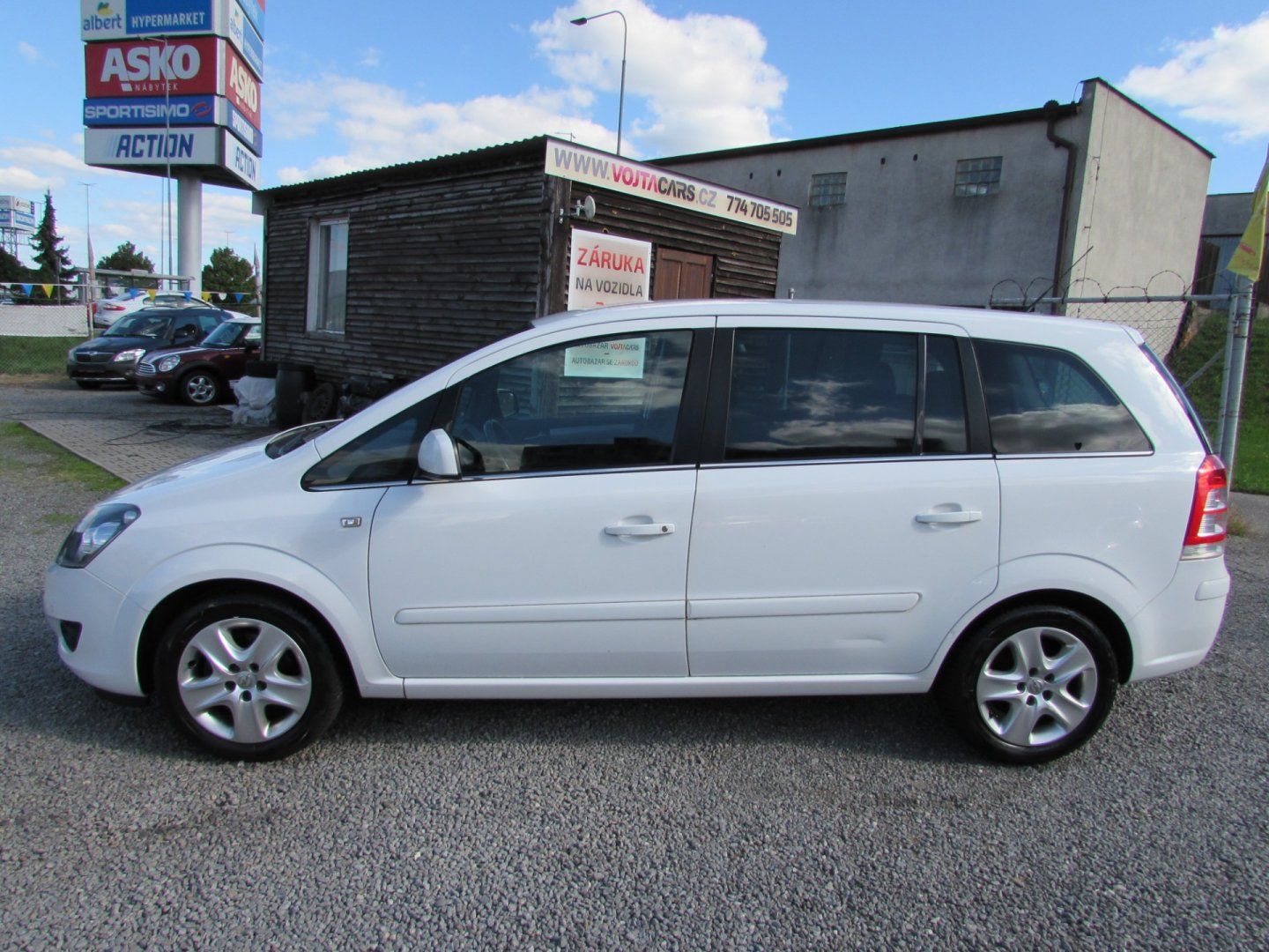 Opel Zafira, 1.8i 103kW, serviska, 7 MÍSTNÉ - fotka 4