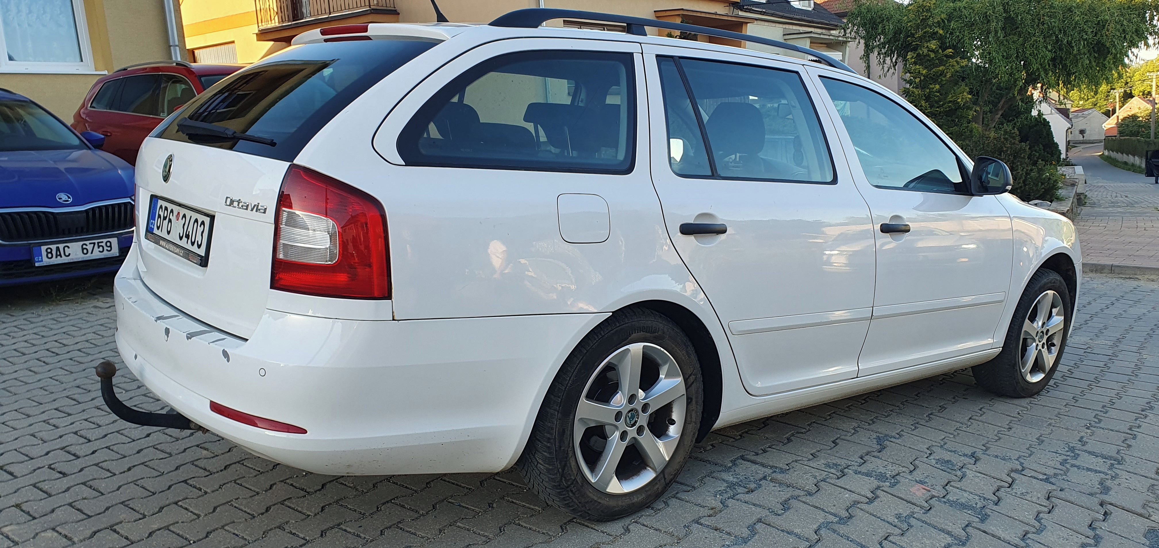 Škoda Octavia, III. 1.6 TDI 77 Kw nové v ČR - fotka 4