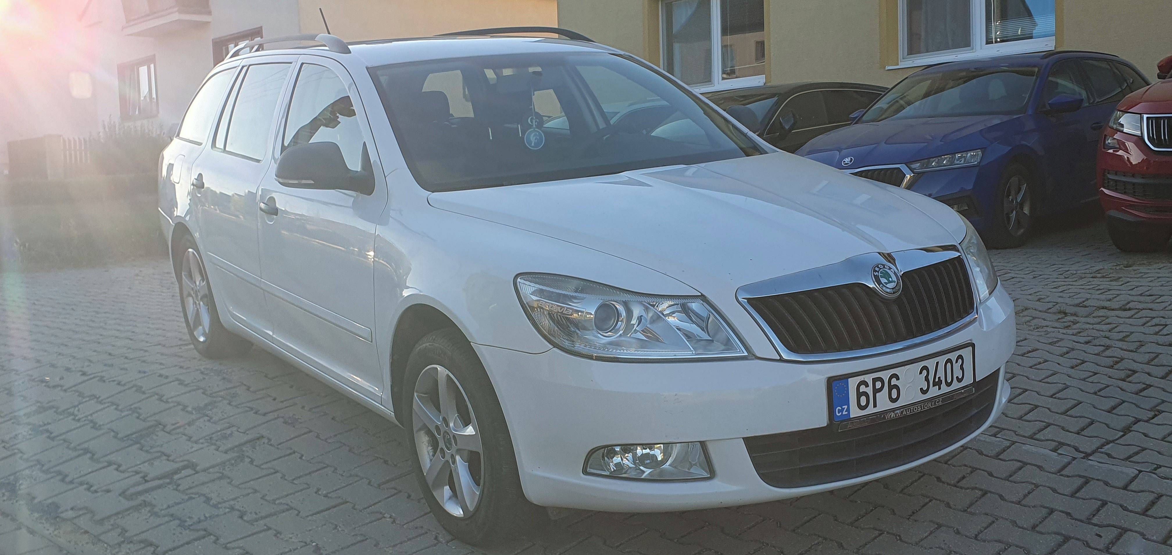 Škoda Octavia, III. 1.6 TDI 77 Kw nové v ČR - fotka 2