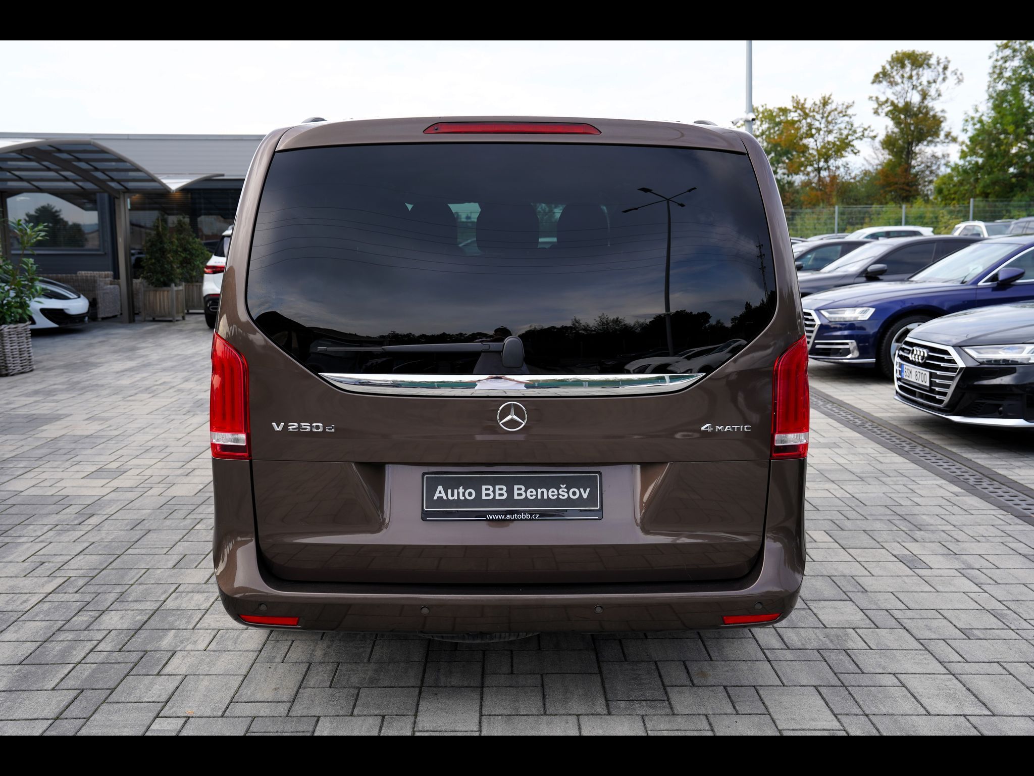 Mercedes-Benz Třídy V, V 250d 4Matic/Extra Long/kůže/ - fotka 5