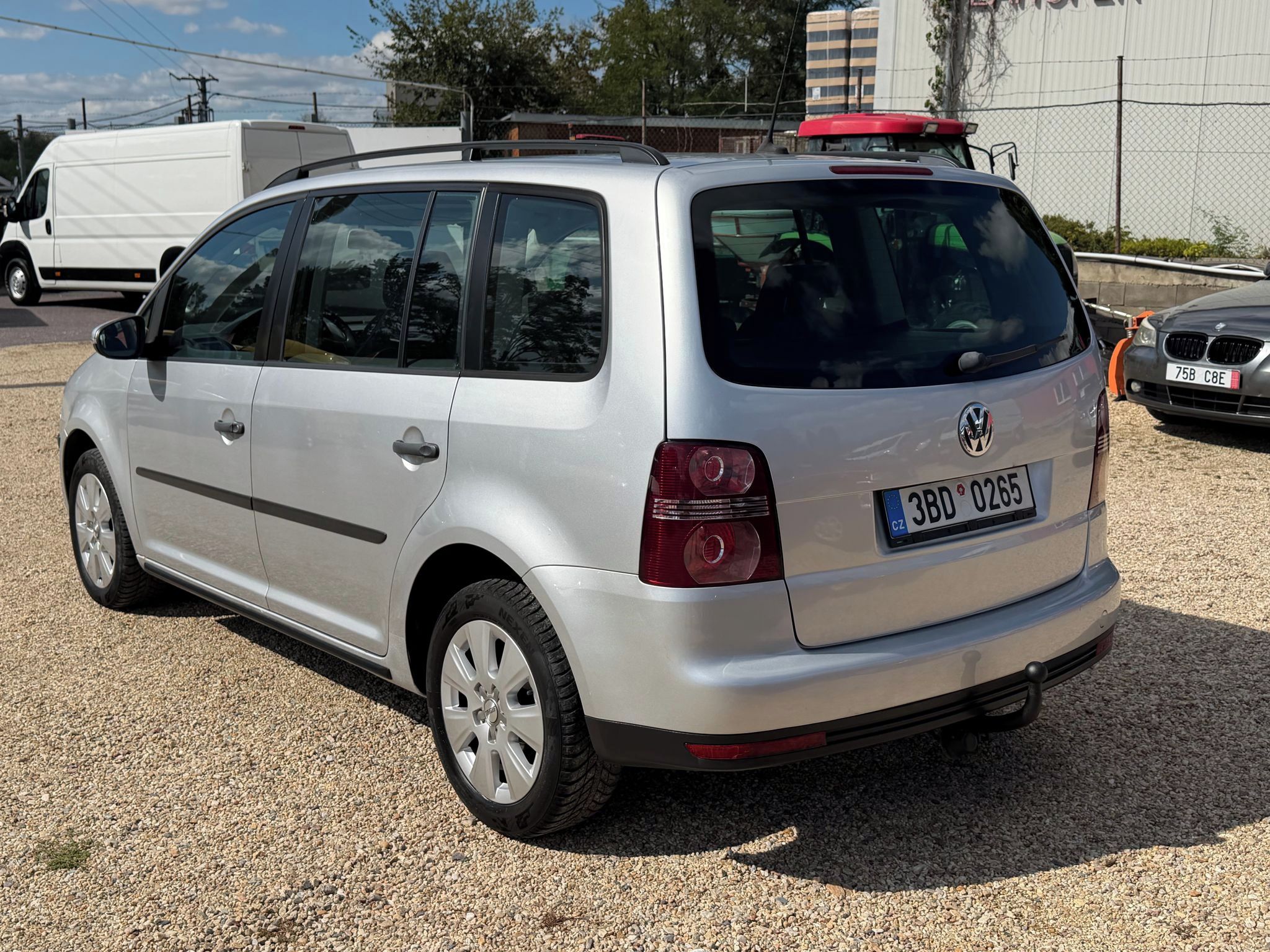 Volkswagen Touran, 1.9TDi 77kW*TAŽNÉ* KLIMA - fotka 3