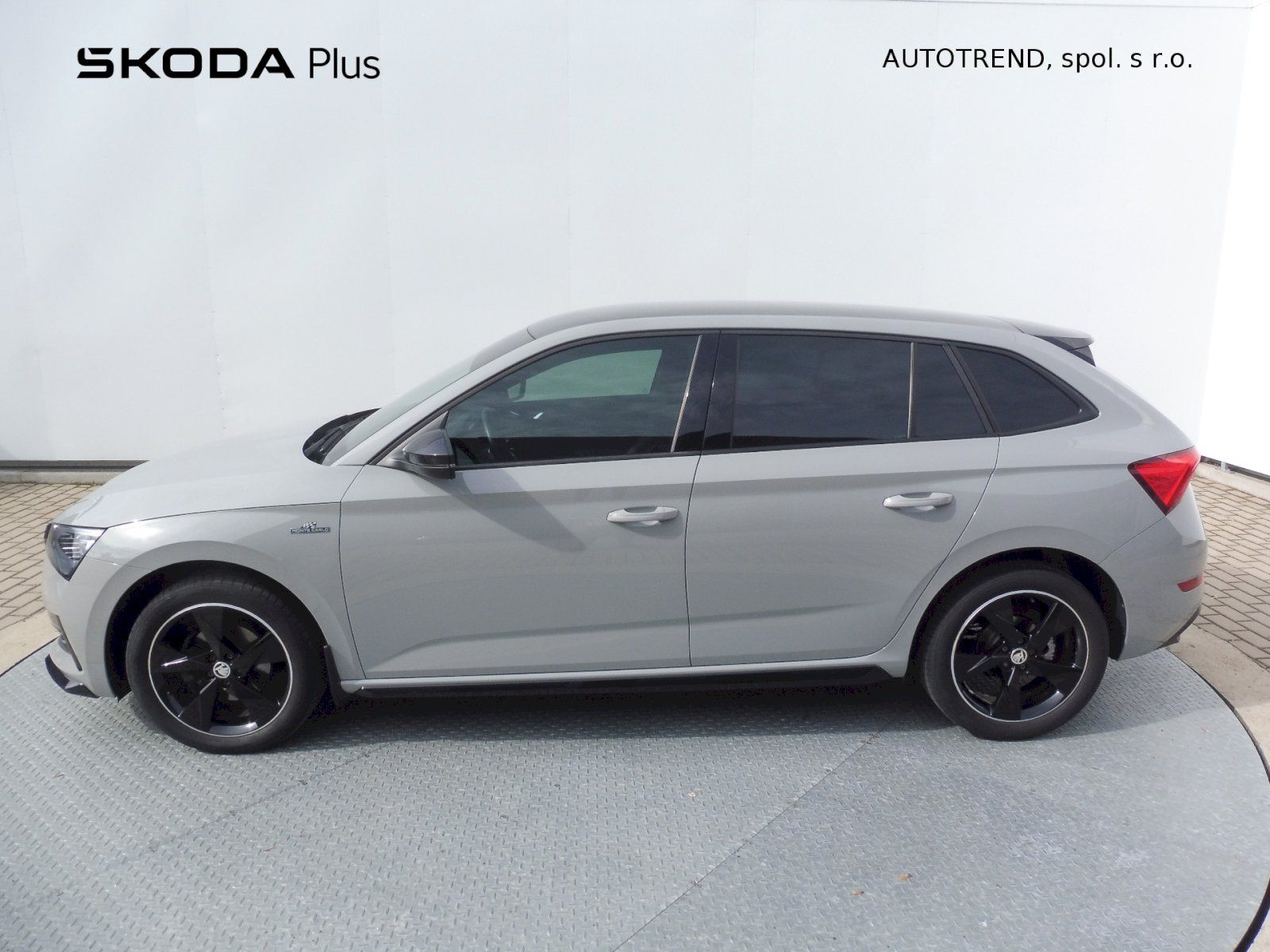 Škoda Scala, Monte Carlo 1,5 TSI 110kW - fotka 3