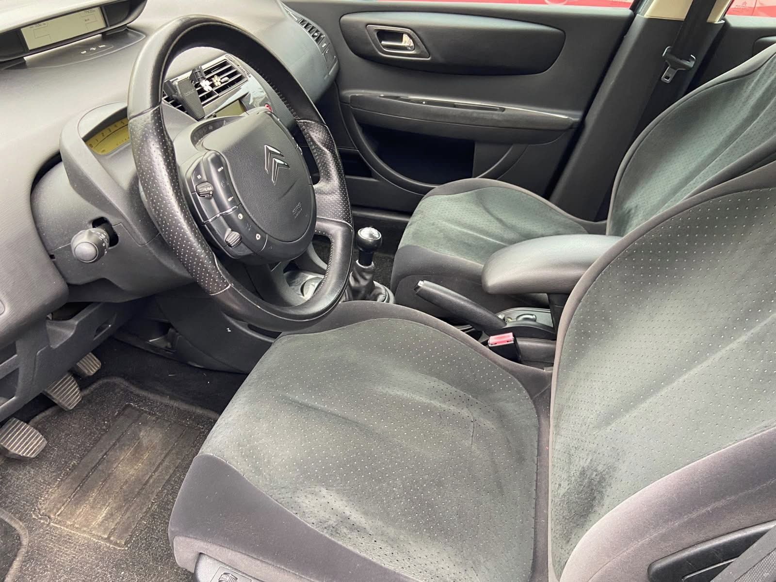 Citroën C4, 1.6 24V 80 kW Exclusiv - fotka 3