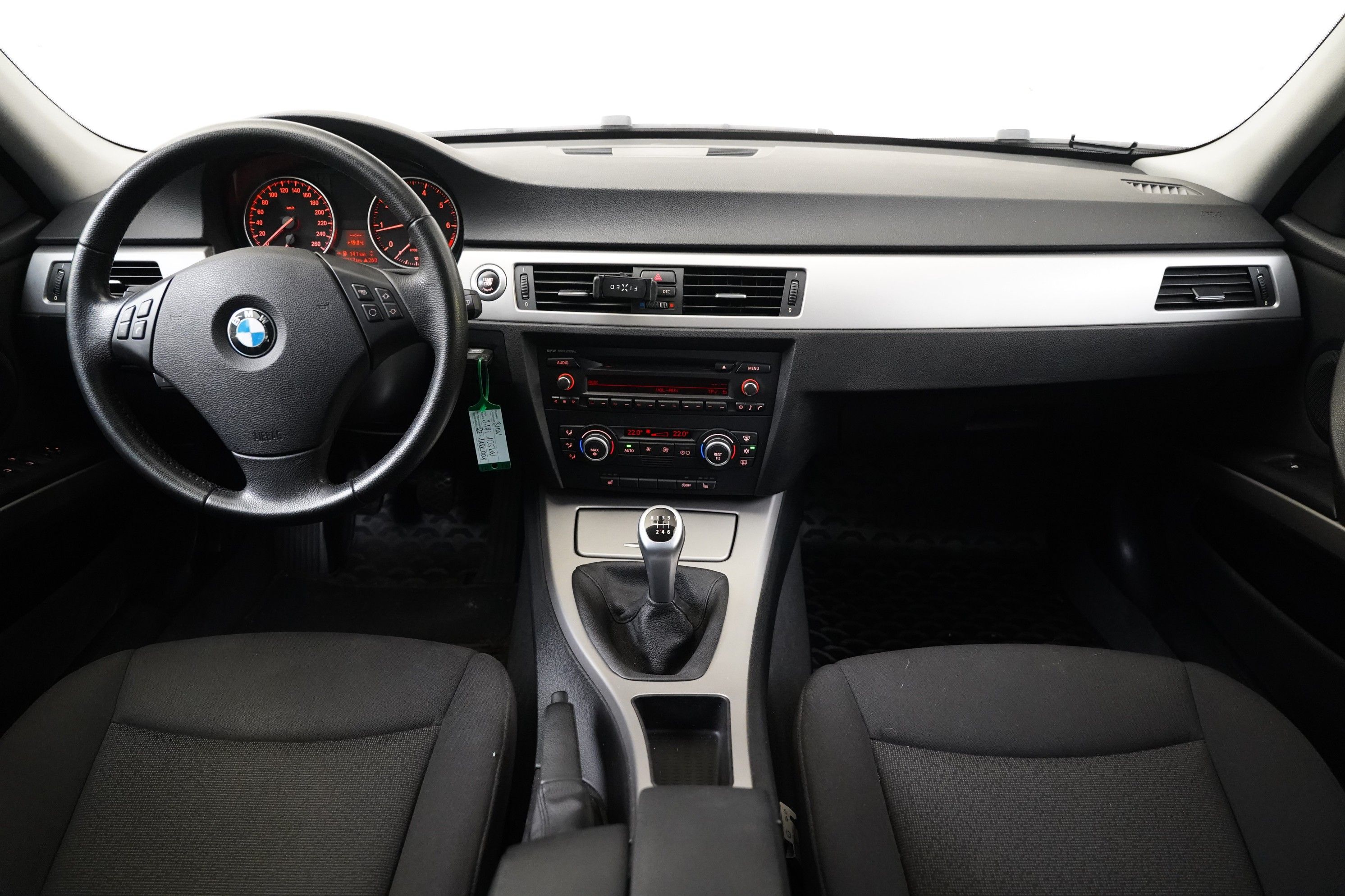 BMW Řada 3, 318i 105 kW - fotka 5