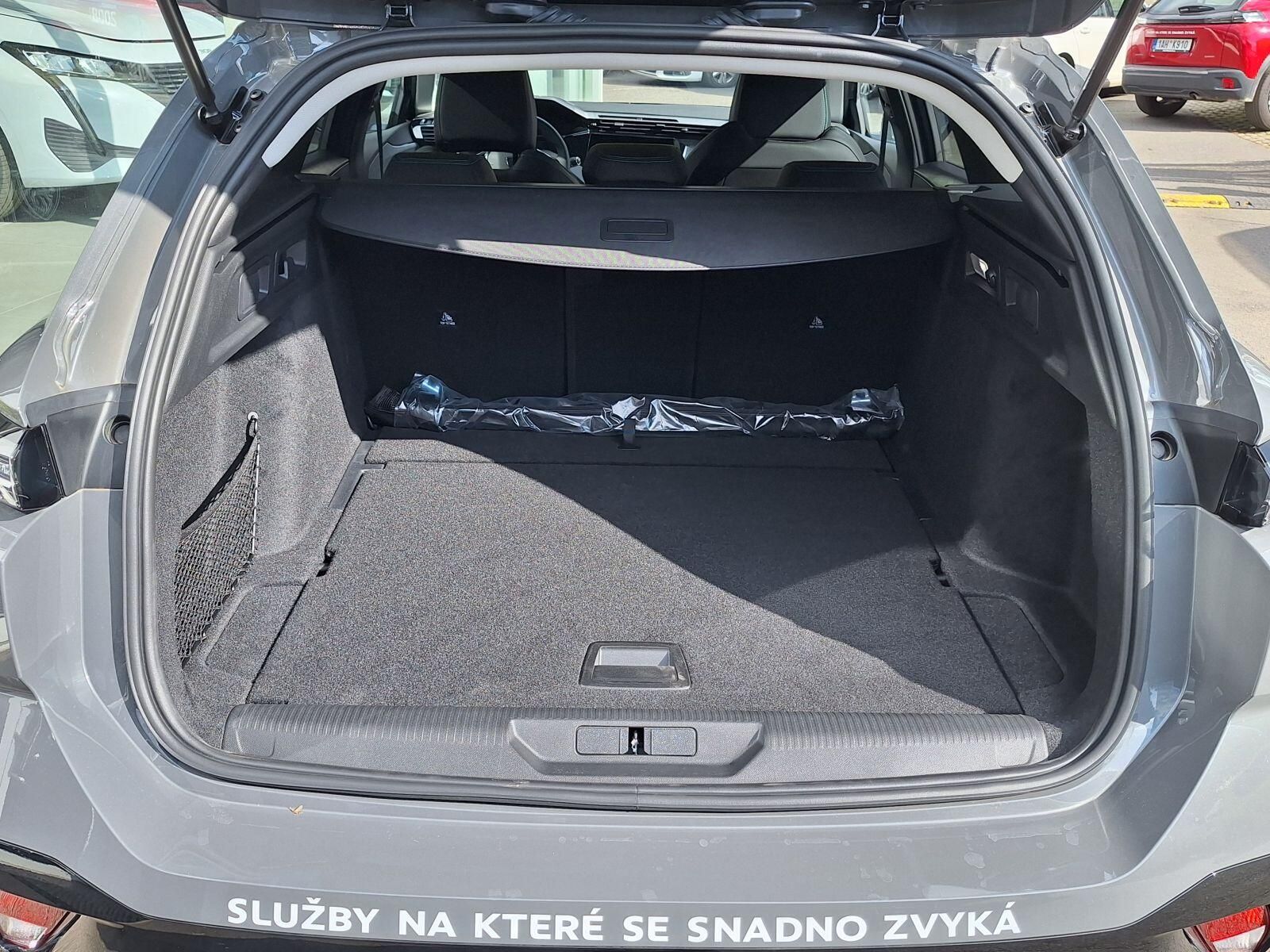 Peugeot 308, SW ALLURE 1.BHDi 130k EAT8 - fotka 6