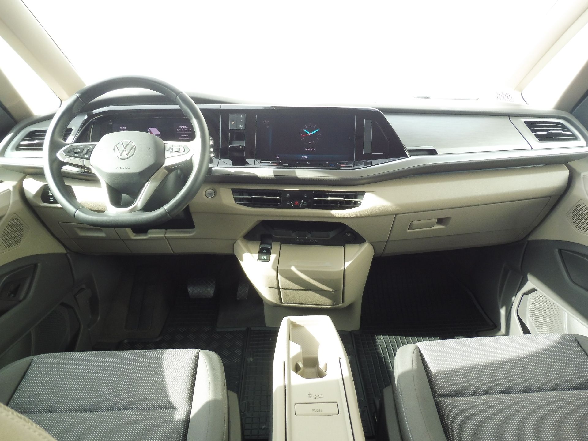 Volkswagen Multivan, Long Life 1,5 TSI PHEV 180kW D - fotka 5