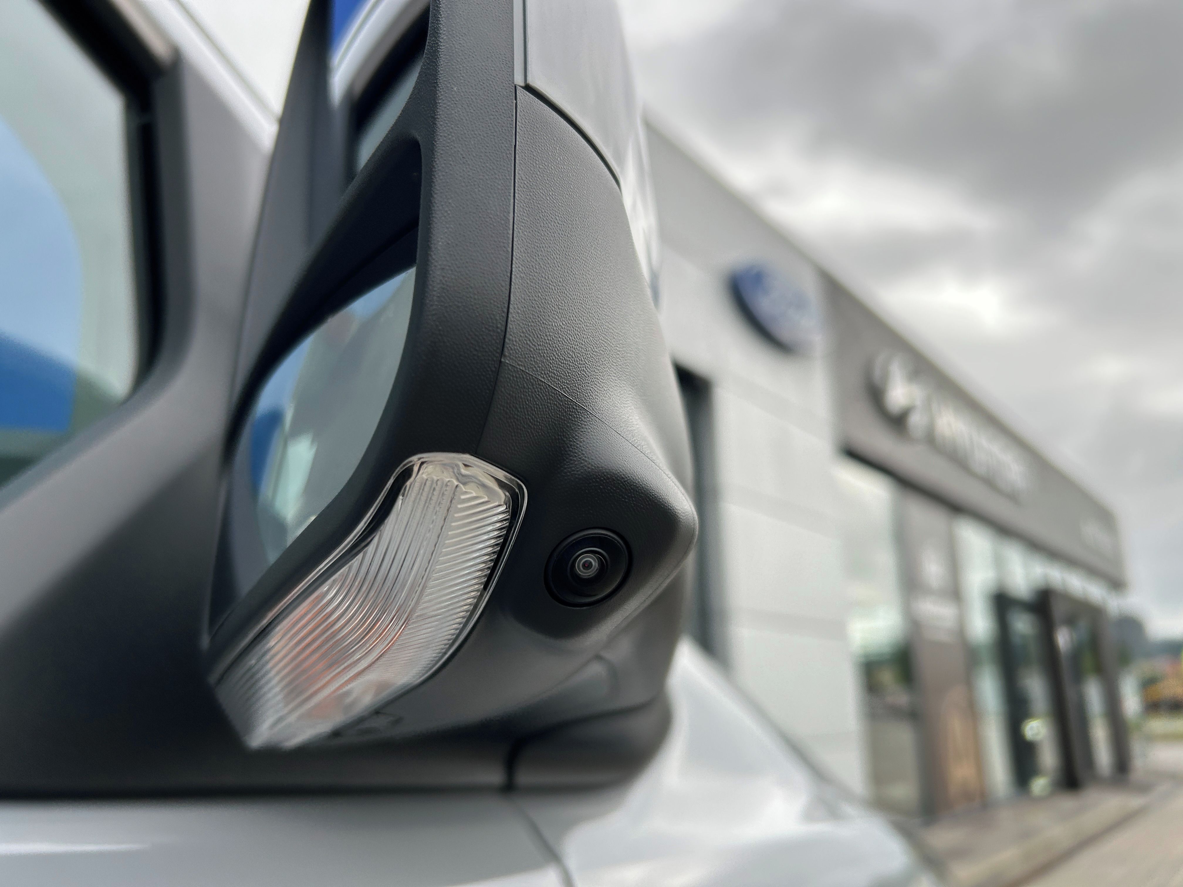 Ford Tourneo Custom, Titanium X L2 2.0EcoBlue 125kW - fotka 5