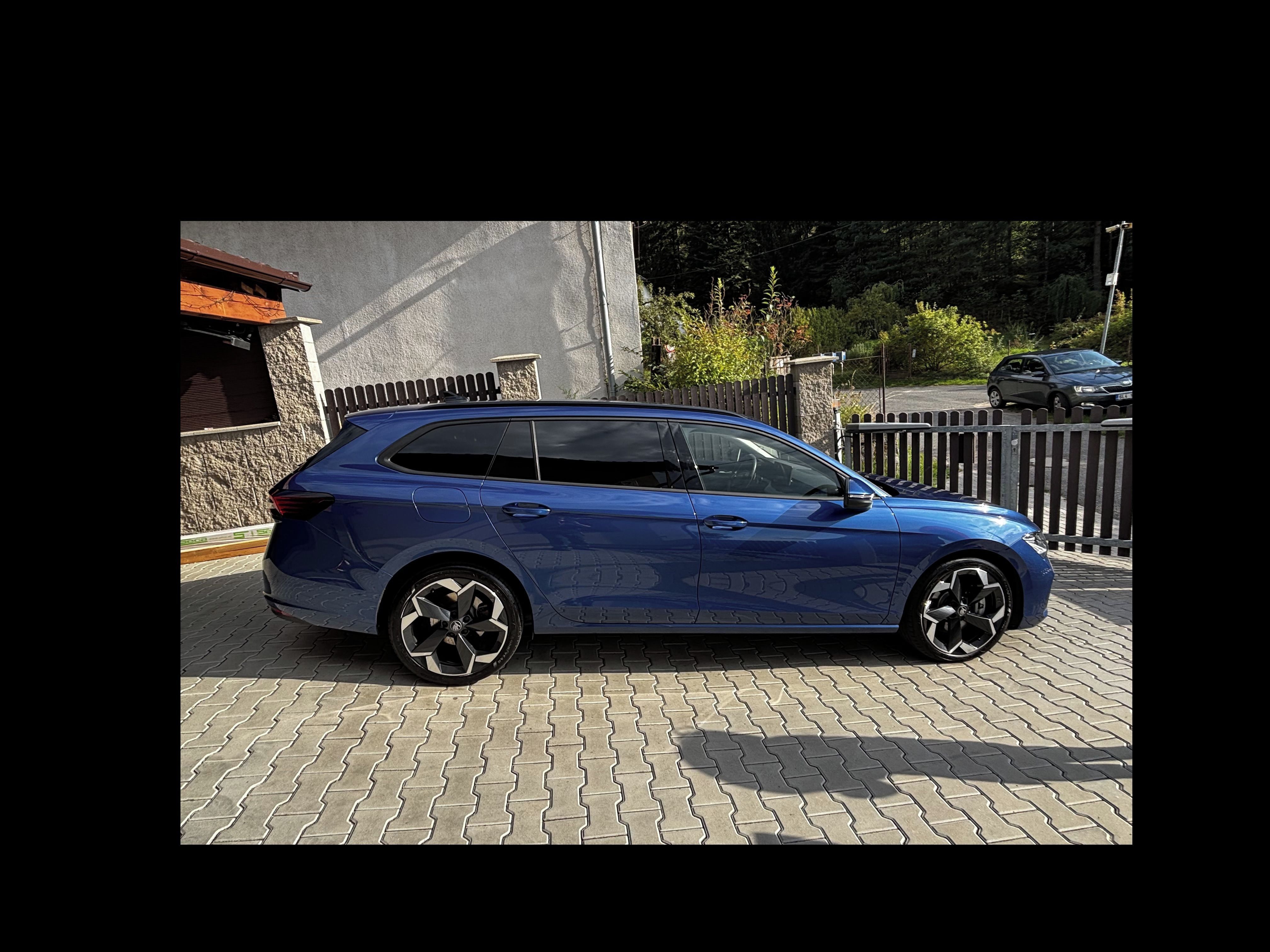 Škoda Superb, Škoda Superb 4 Combi iV - fotka 3