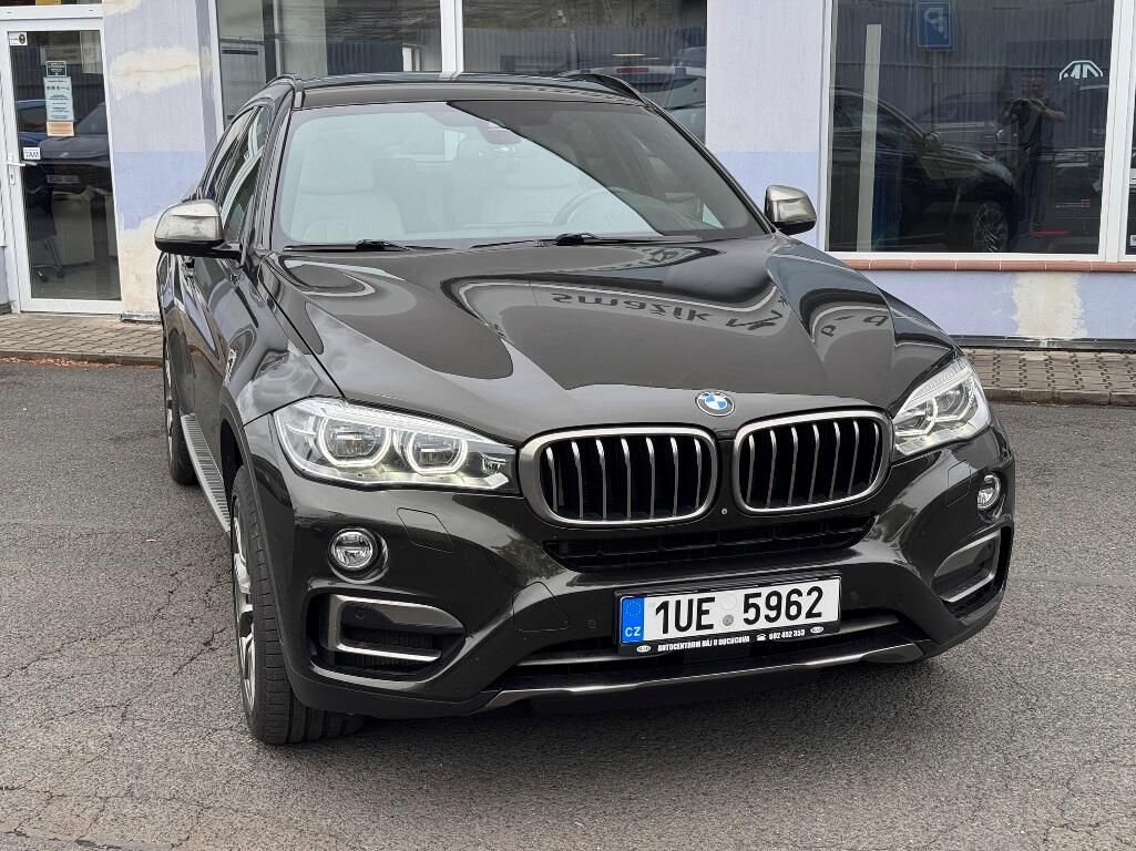 BMW X6, 4.4 V8 (449k) xDrive50i - fotka 4