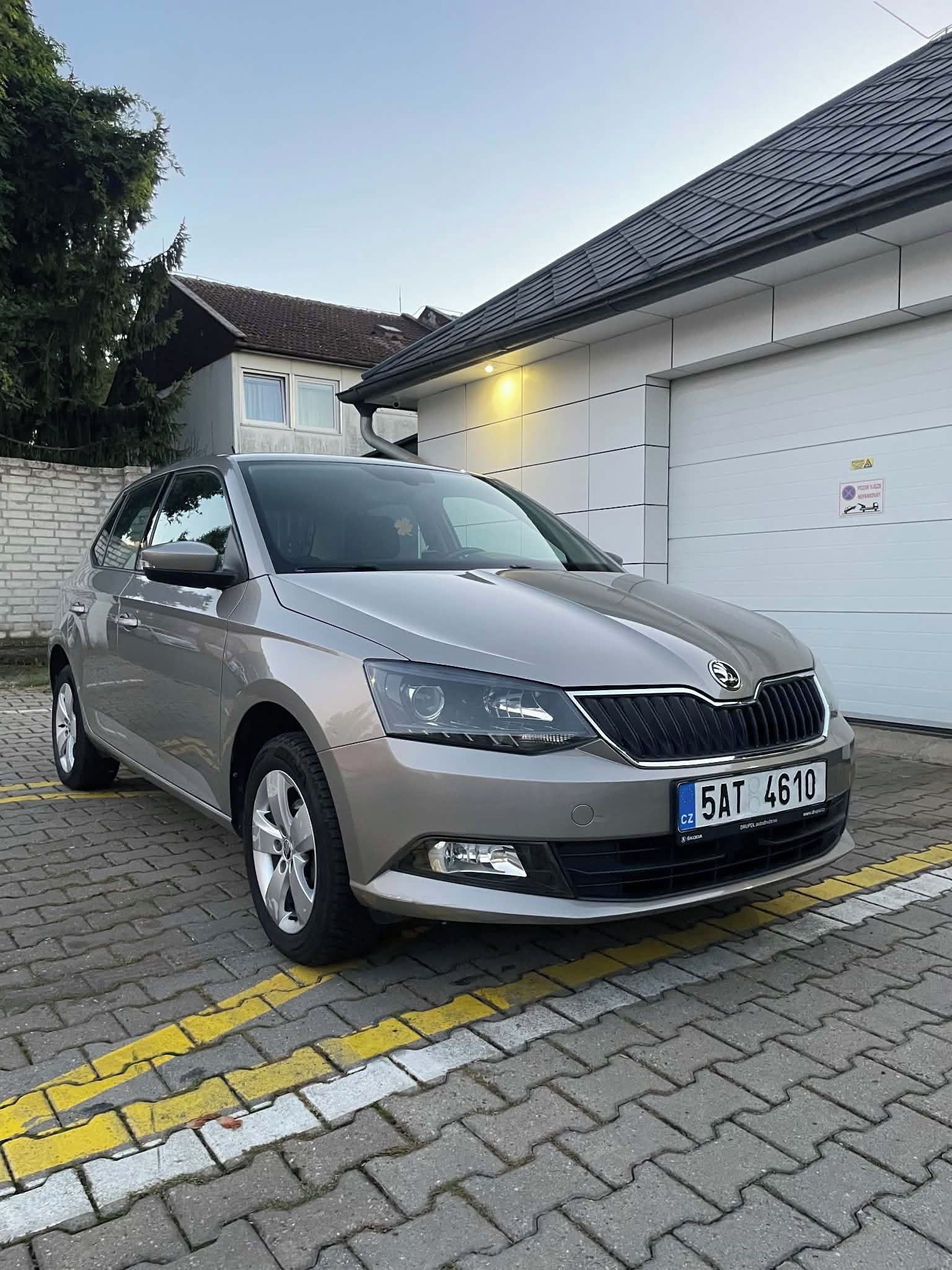Škoda Fabia, Škoda Fabia 1.2TSI - fotka 3