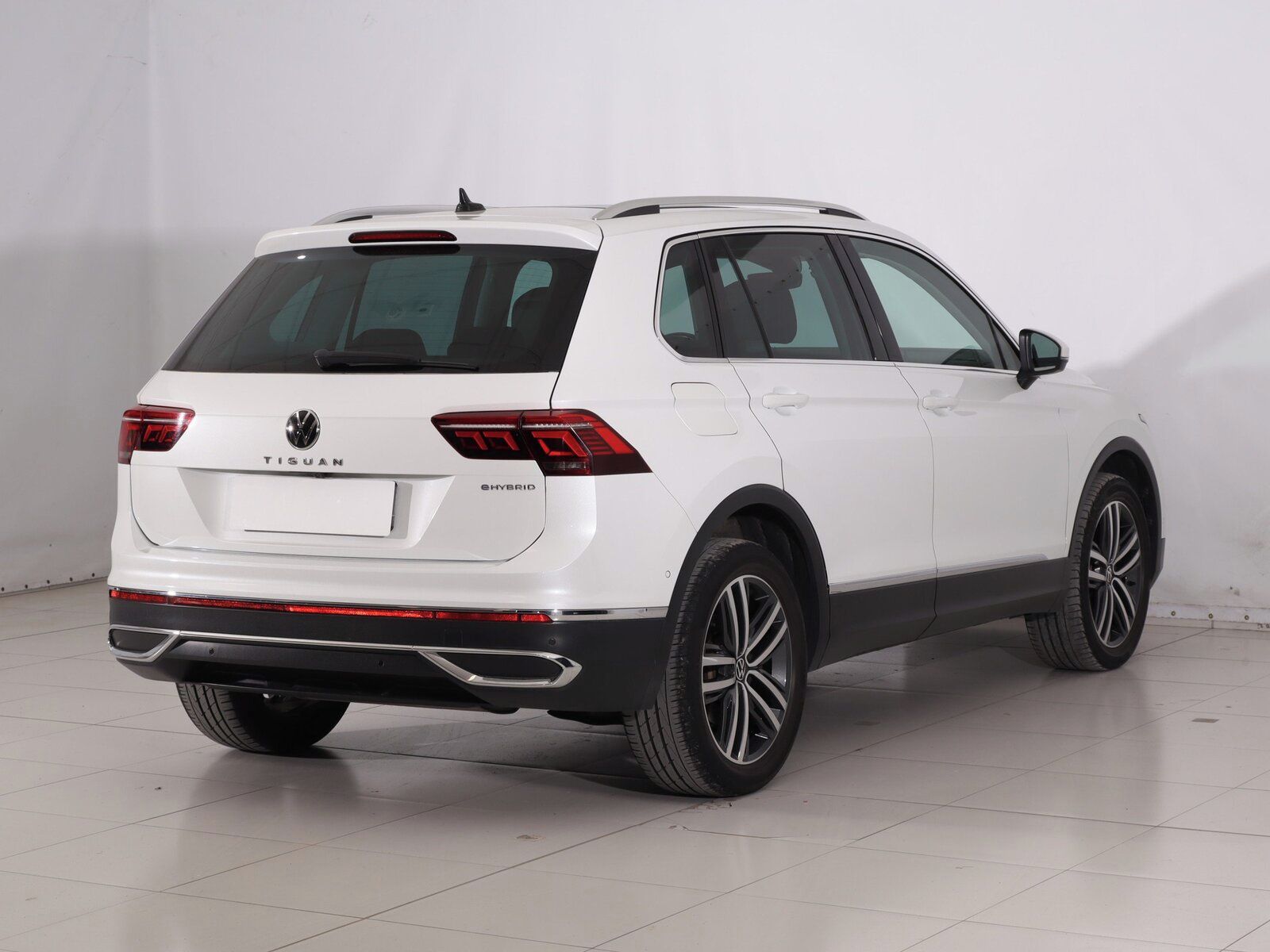 Volkswagen Tiguan, 1.4 TSI eHybrid, Záruka - fotka 5