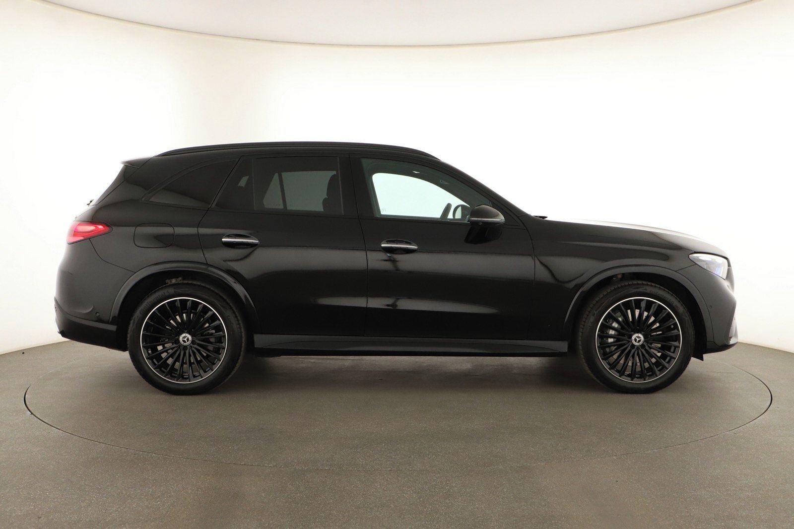 Mercedes-Benz GLC, 220 d 4MATIC, AMG Line - fotka 6