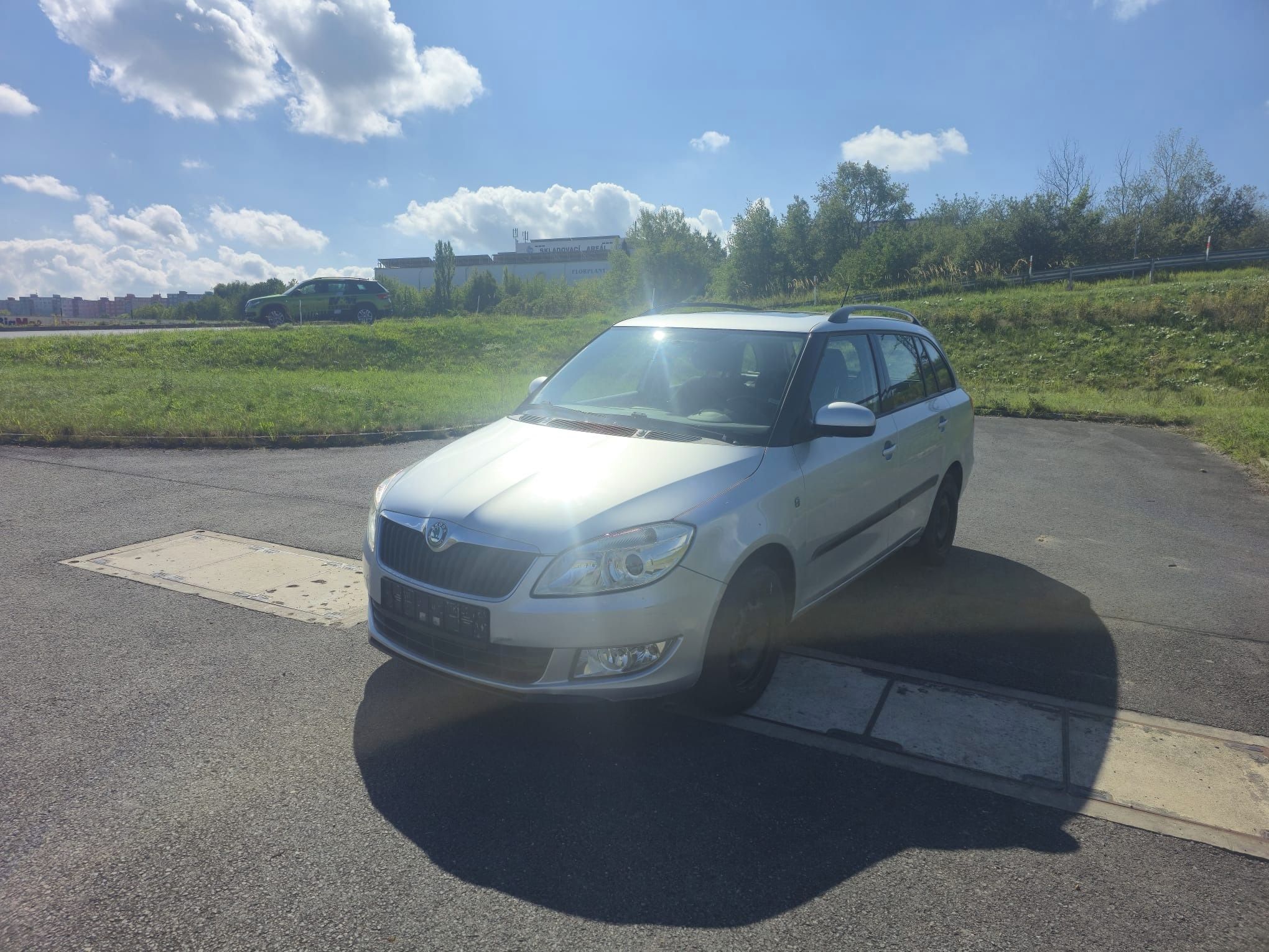 Škoda Fabia, 1.2, 63KW, KLIMA , tažné zař. - fotka 2