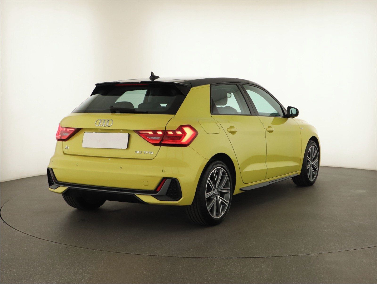 Audi A1, 30 TFSI, S-Line, Automat - fotka 5