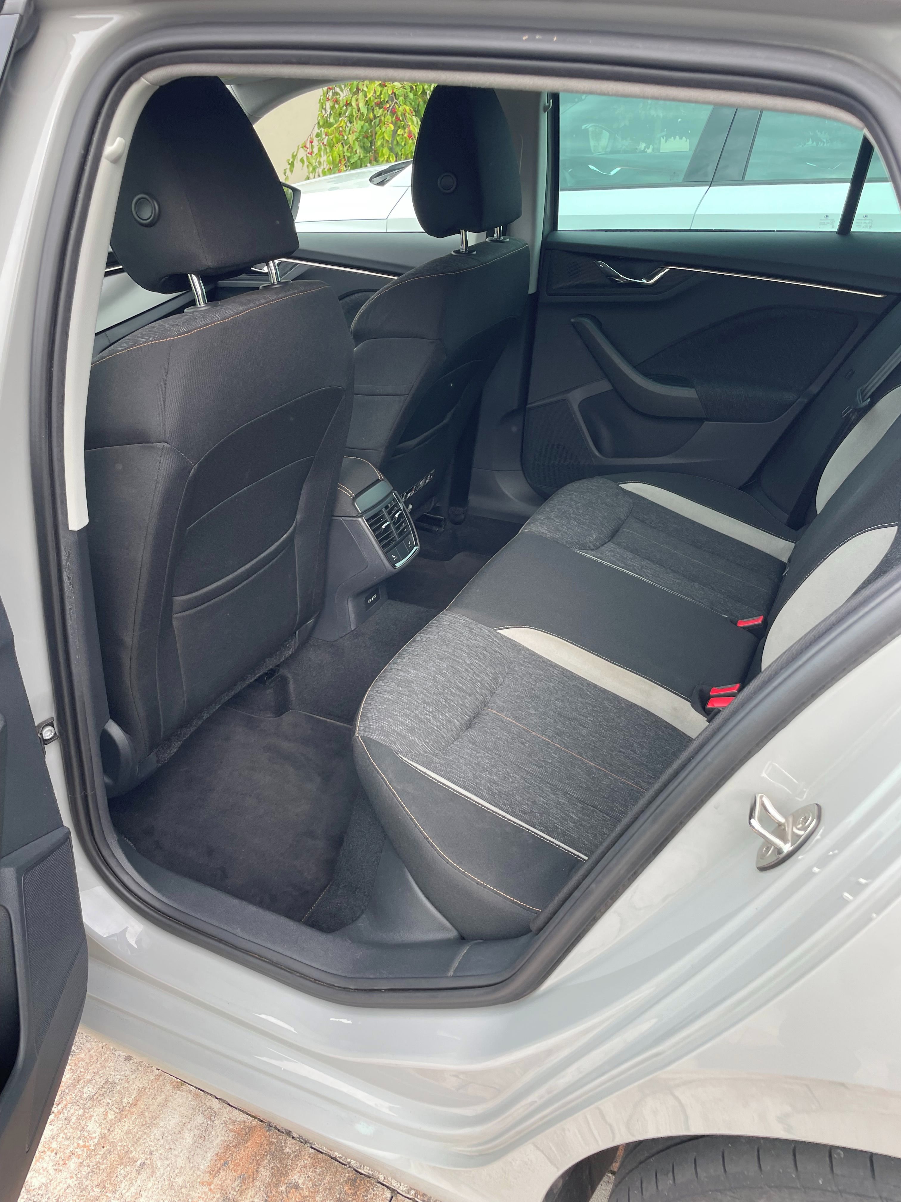 Škoda Scala, ŠKODA SCALA STEEL GREY - fotka 5