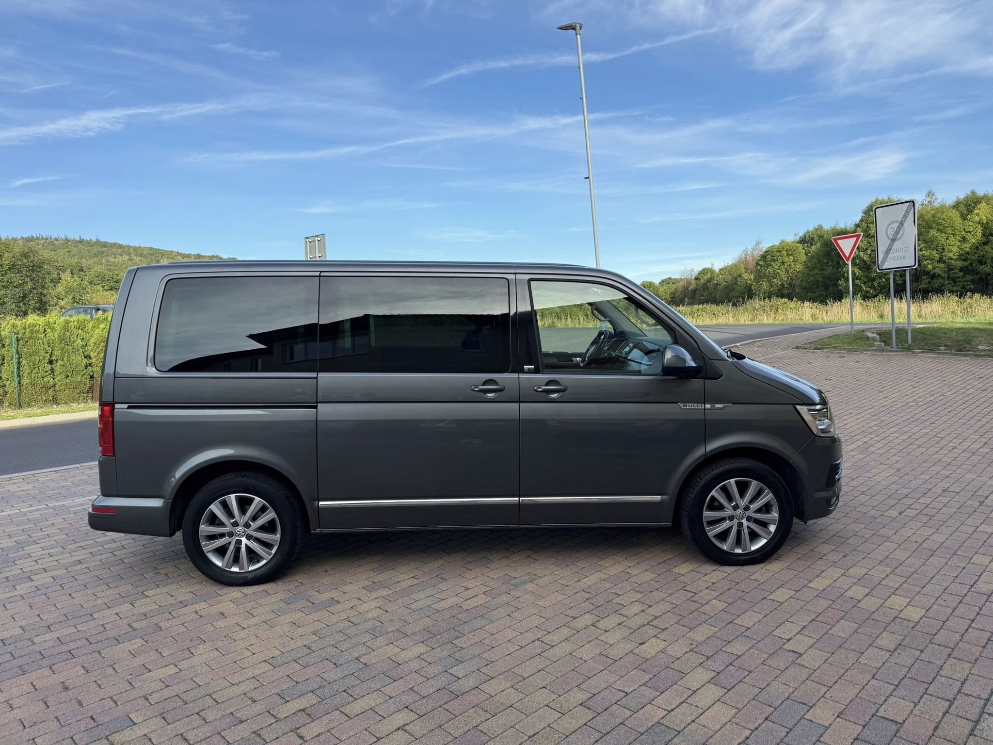 Volkswagen Multivan, 2.0 TDI 110kW DSG GEN SIX - fotka 6