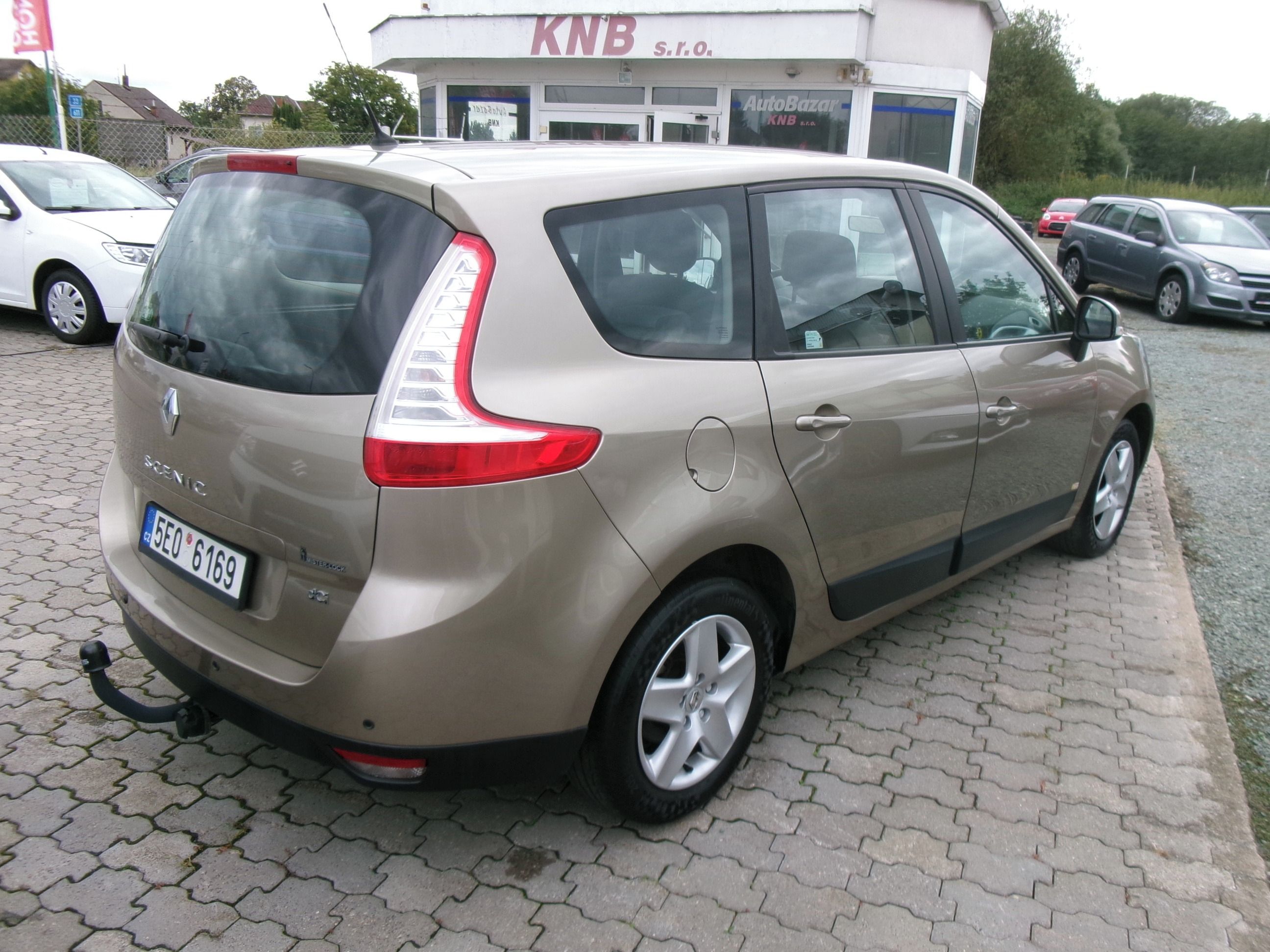 Renault Grand Scénic, 1.5DCi 81kw,CZ,2x kola - fotka 6