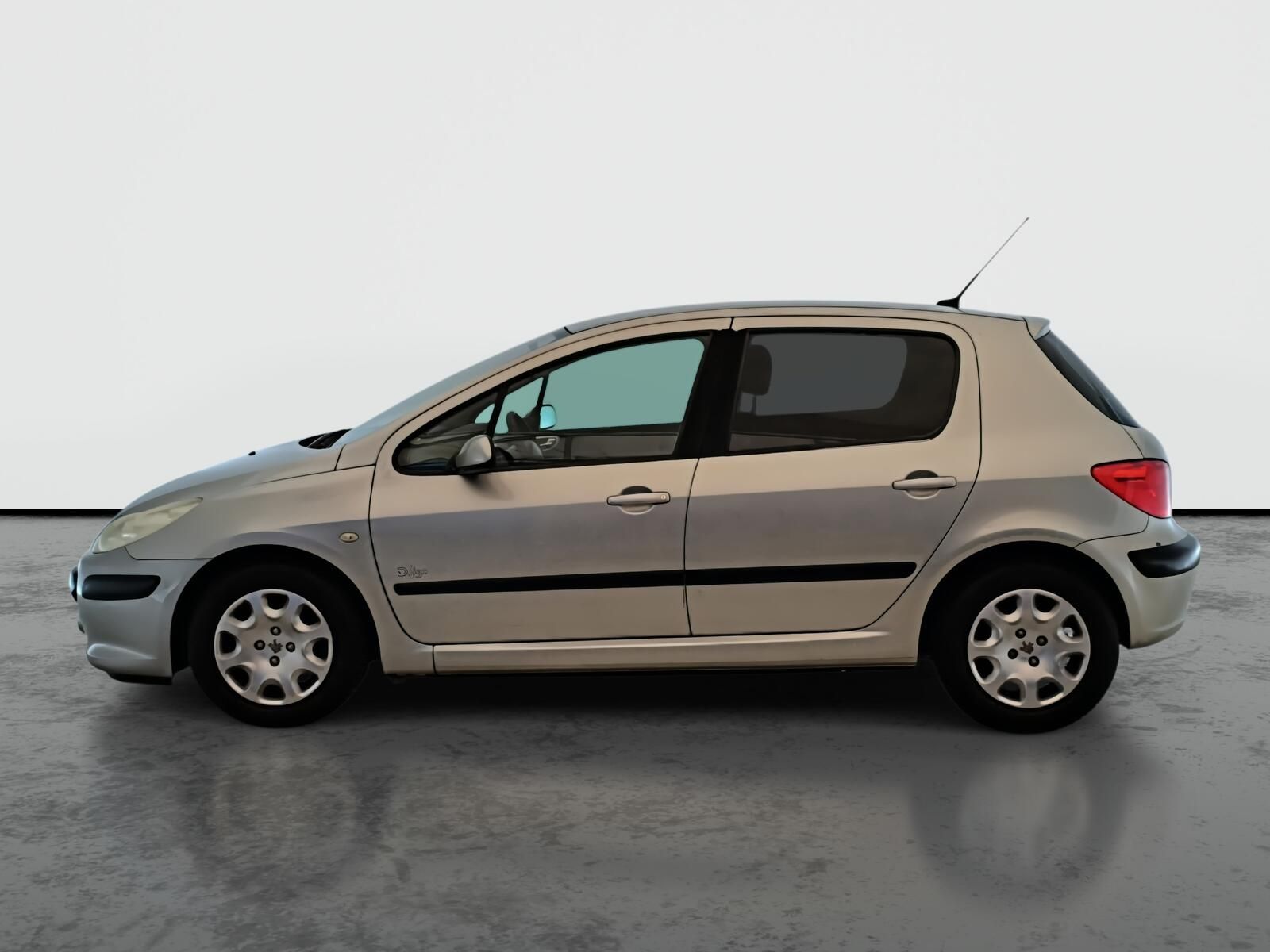 Peugeot 307, 1.6 16V, oblíbený vůz - fotka 3