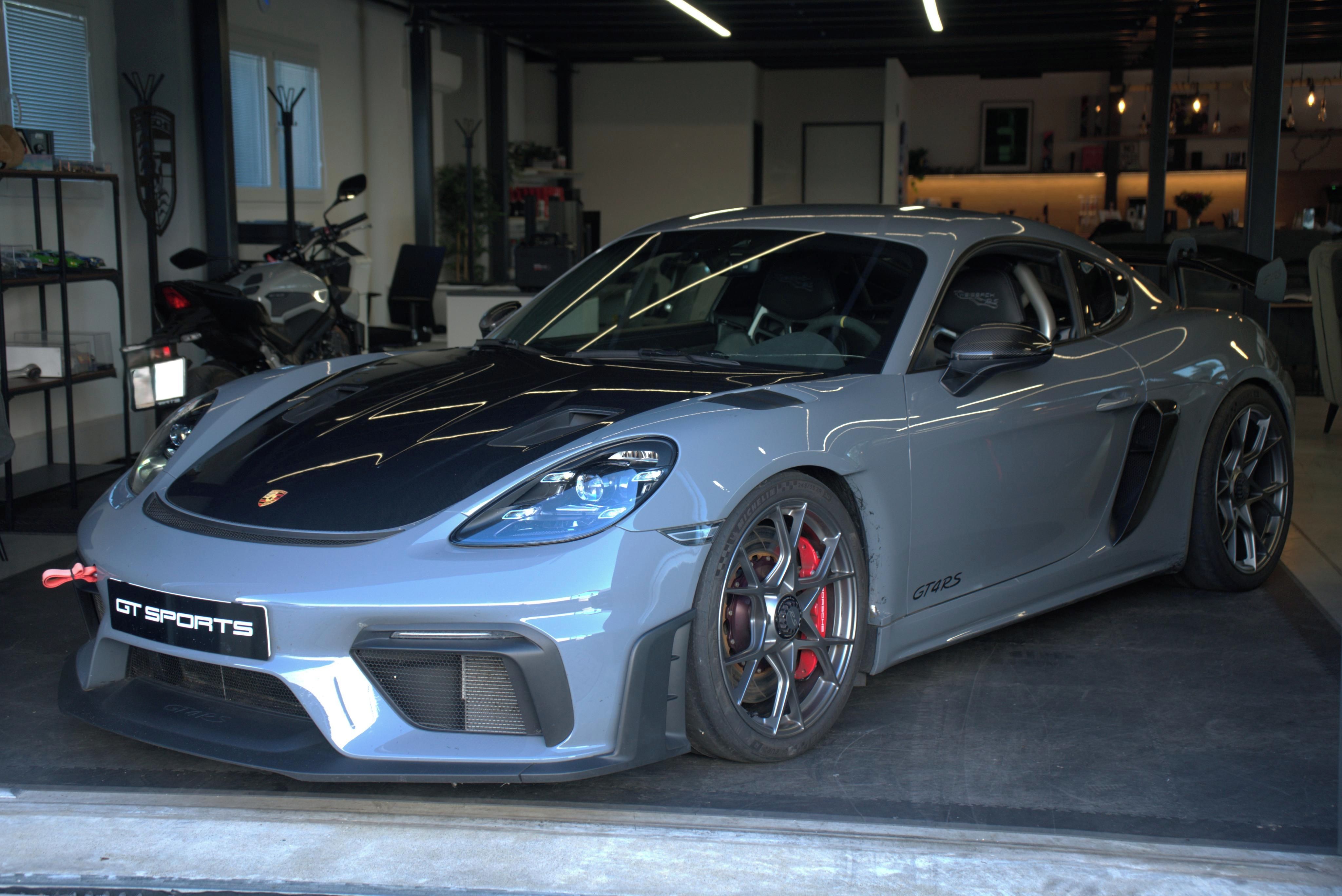 Porsche Cayman, Porsche GT4 RS
