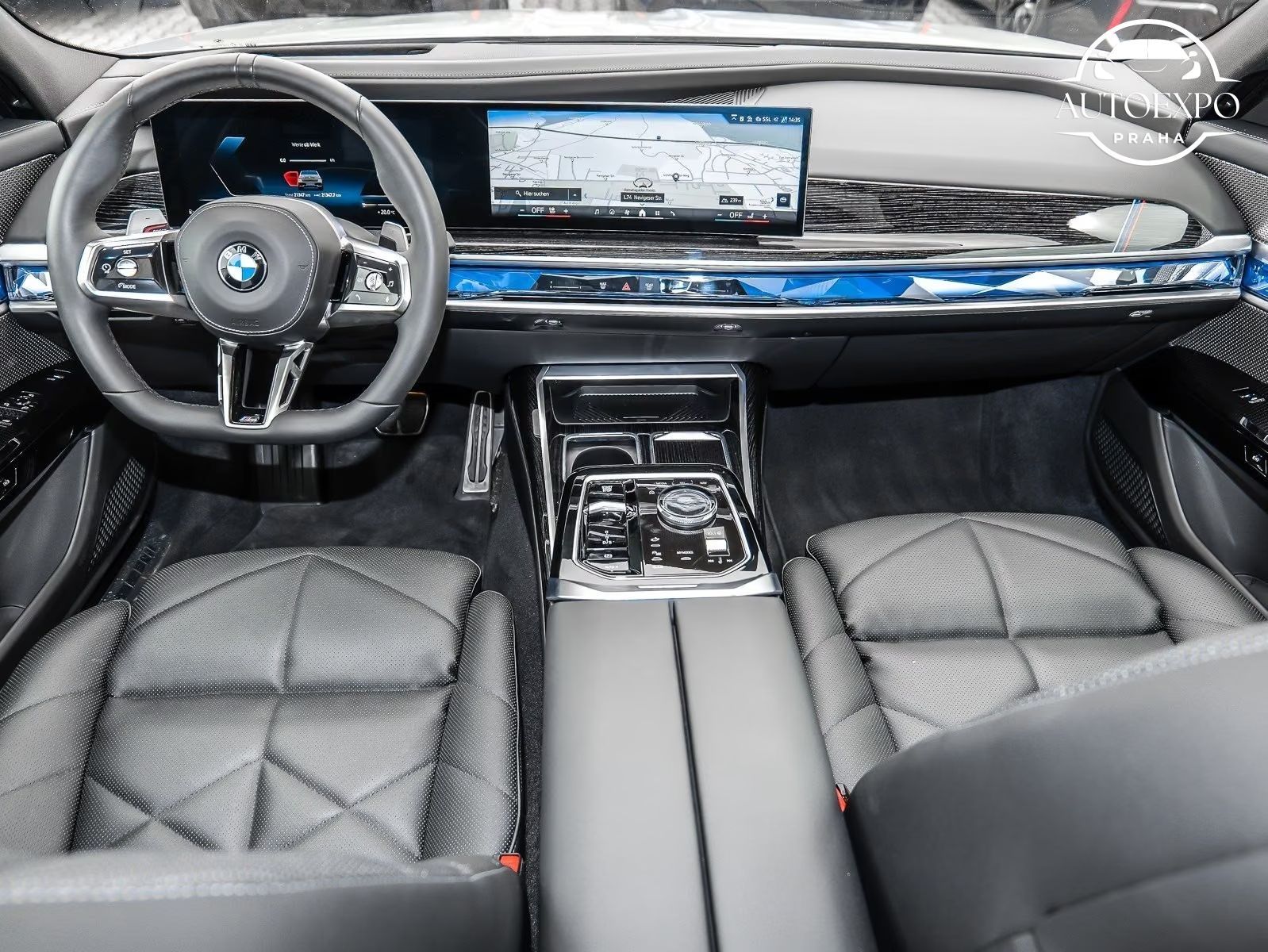 BMW Řada 7, 740d xDrive TV M Sport HUD - fotka 4